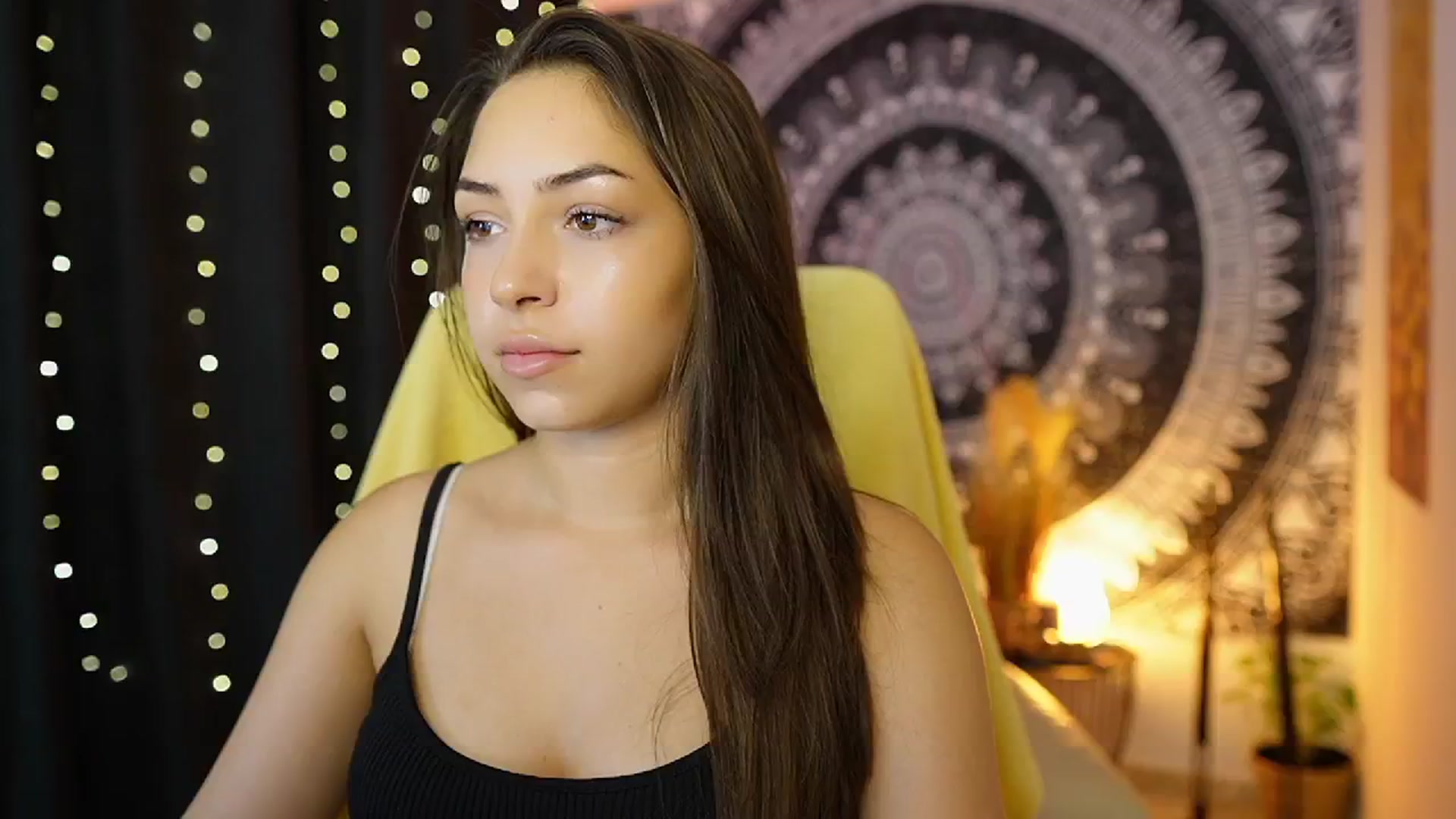 Gallery image thumbnail from Briar__Rose's myfreecams stream on, 07/21/2024, 17:28 image 7 of 20