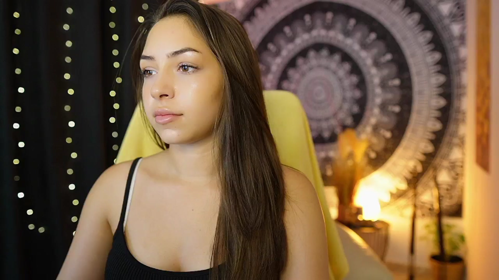 Gallery image thumbnail from Briar__Rose's myfreecams stream on, 07/21/2024, 17:28 image 5 of 20