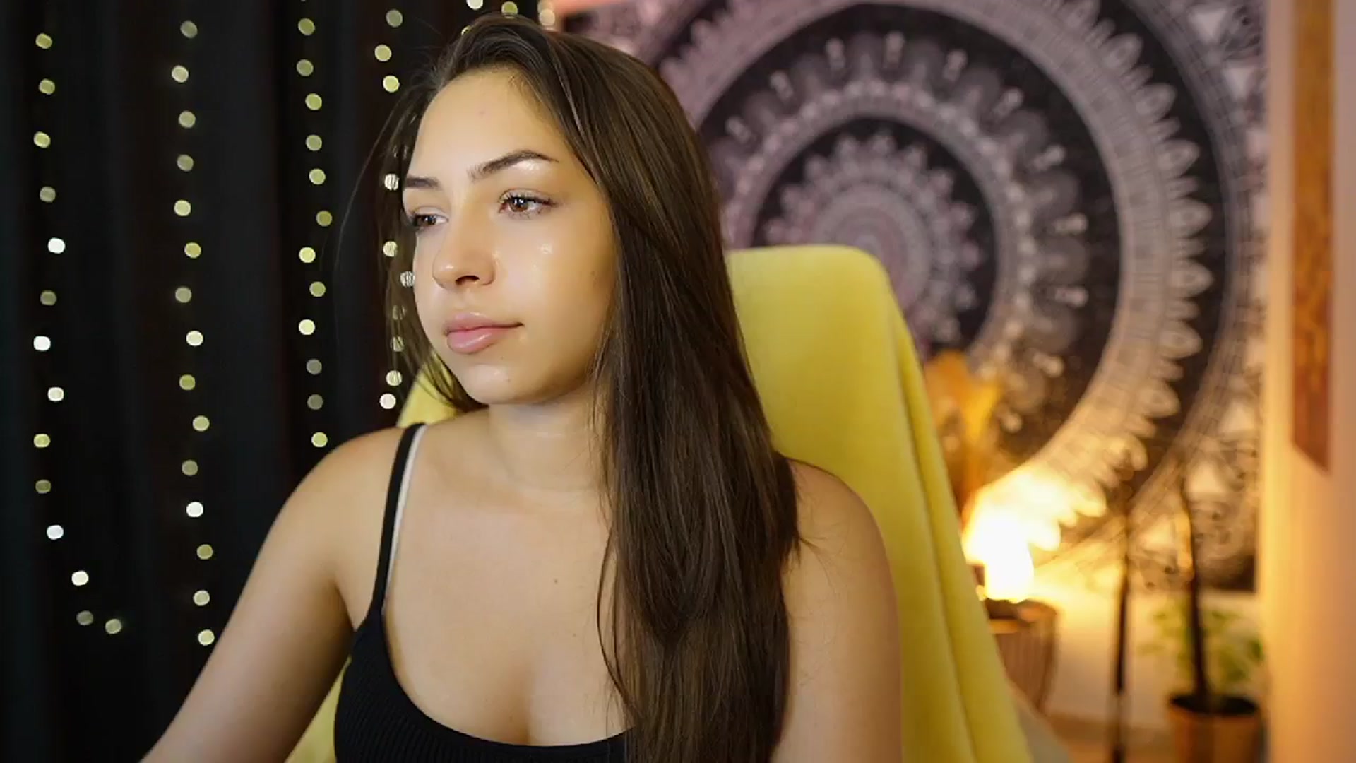 Gallery image thumbnail from Briar__Rose's myfreecams stream on, 07/21/2024, 17:28 image 10 of 20