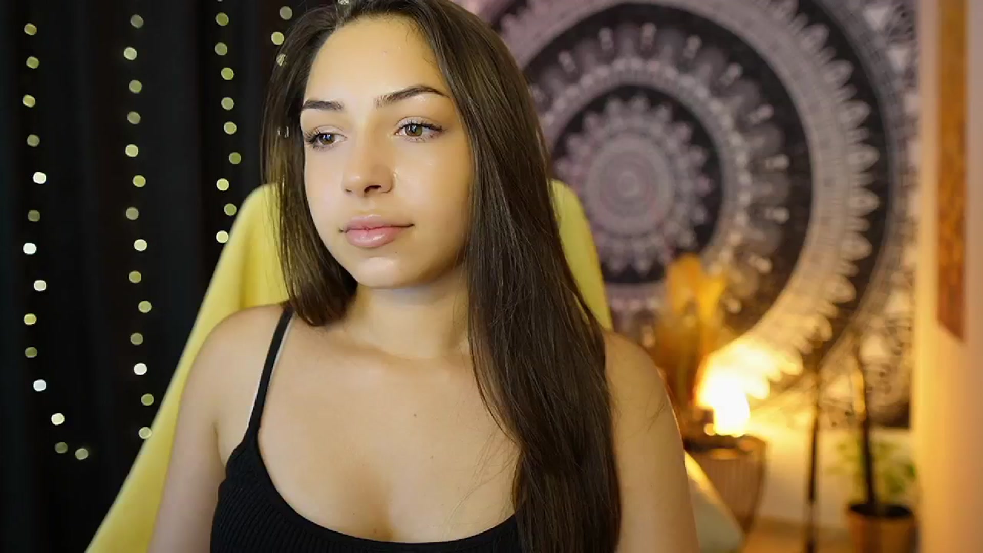 Gallery image thumbnail from Briar__Rose's myfreecams stream on, 07/21/2024, 17:47 image 7 of 20