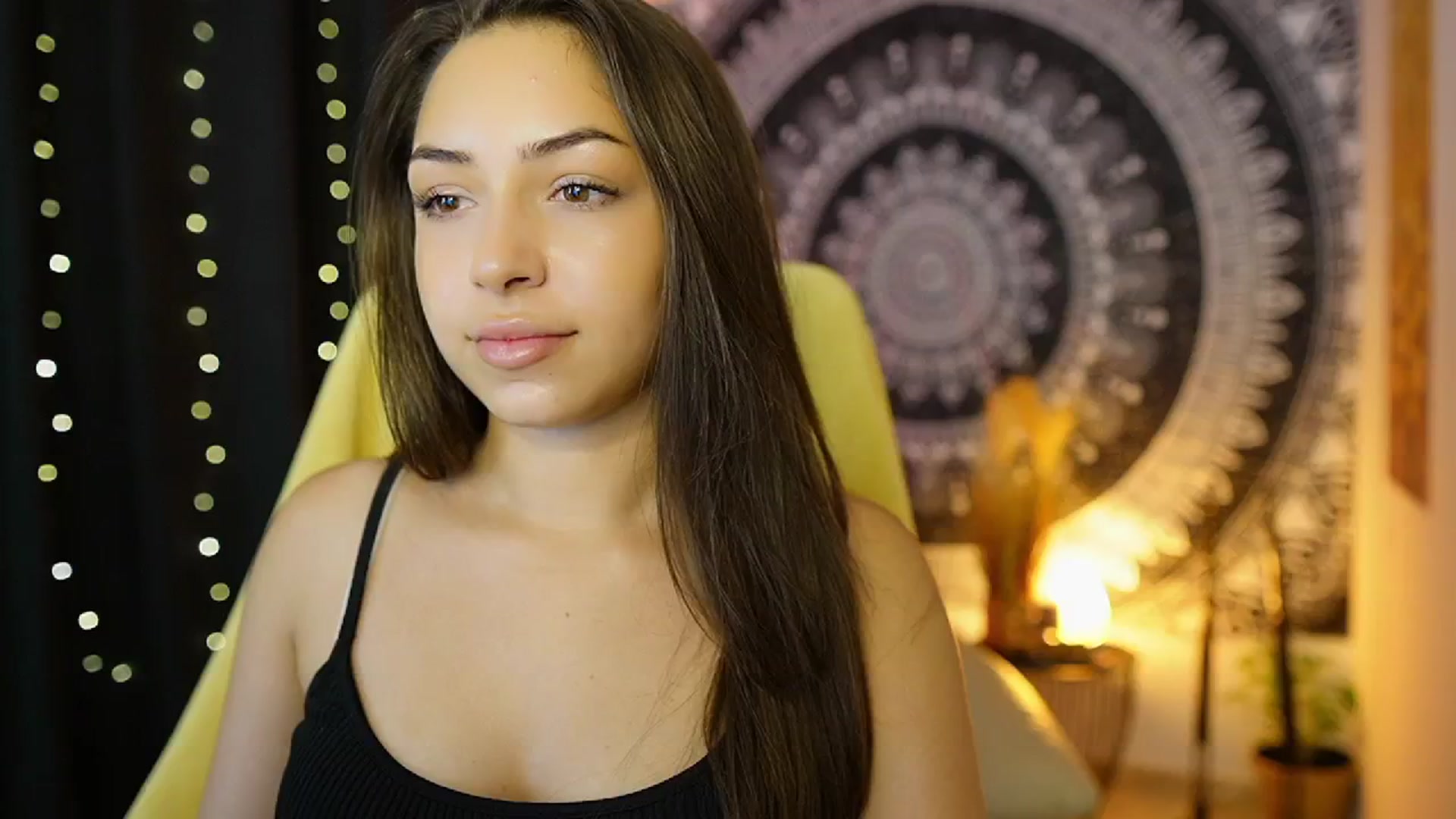 Gallery image thumbnail from Briar__Rose's myfreecams stream on, 07/21/2024, 17:47 image 5 of 20