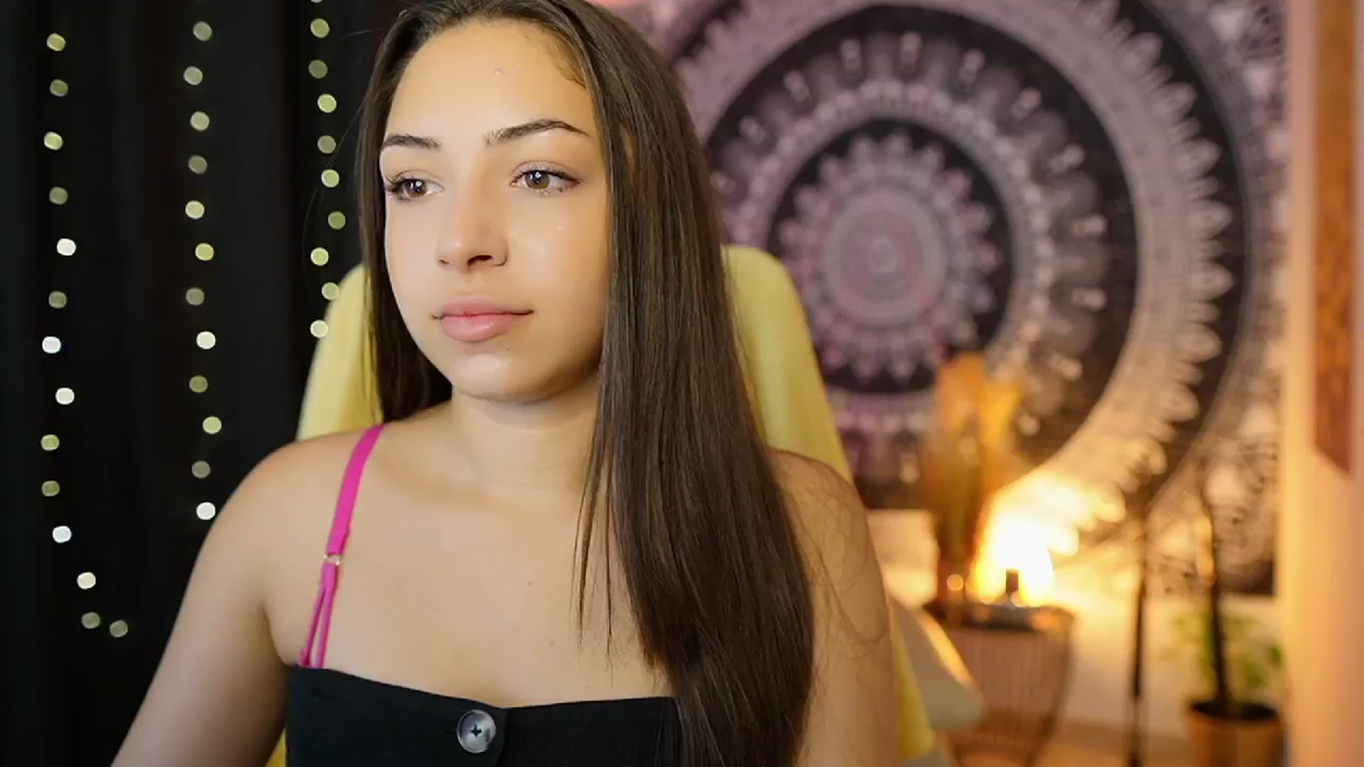 Gallery image thumbnail from Briar__Rose's myfreecams stream on, 07/22/2024, 13:50 image 6 of 20