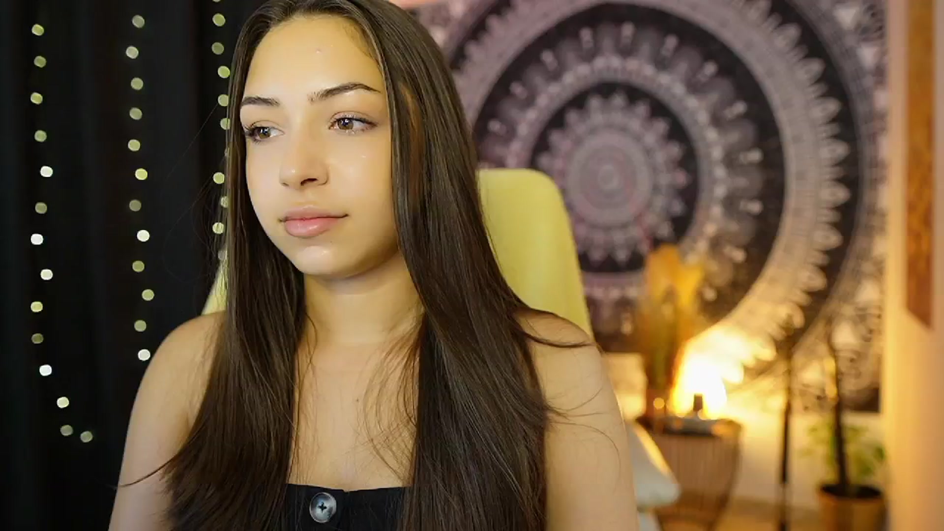Gallery image thumbnail from Briar__Rose's myfreecams stream on, 07/22/2024, 16:06 image 7 of 20