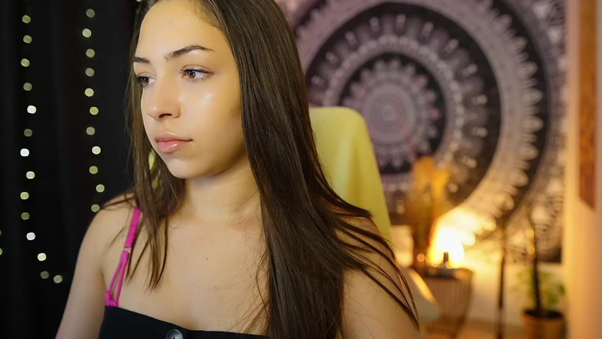 Gallery image thumbnail from Briar__Rose's myfreecams stream on, 07/22/2024, 18:02 image 19 of 20