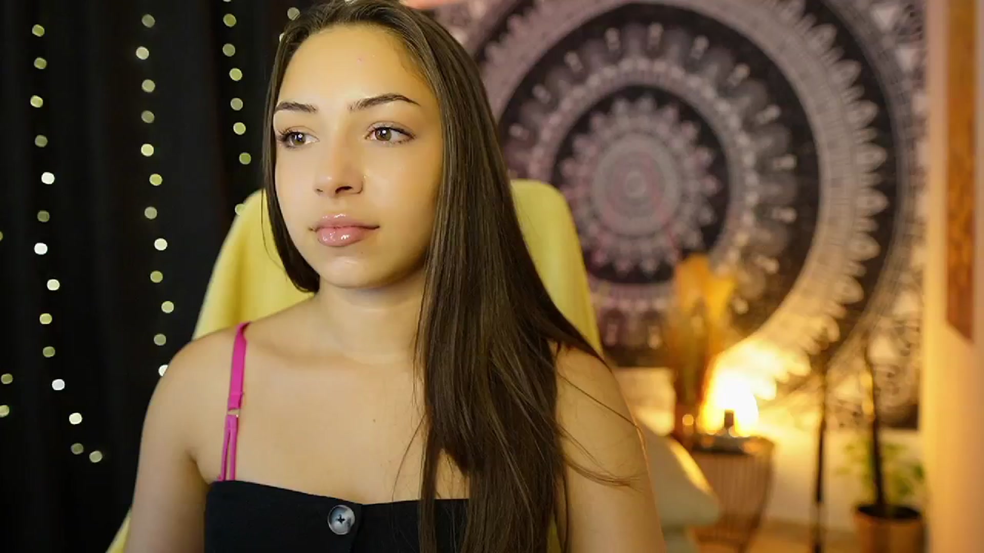 Gallery image thumbnail from Briar__Rose's myfreecams stream on, 07/22/2024, 18:02 image 4 of 20