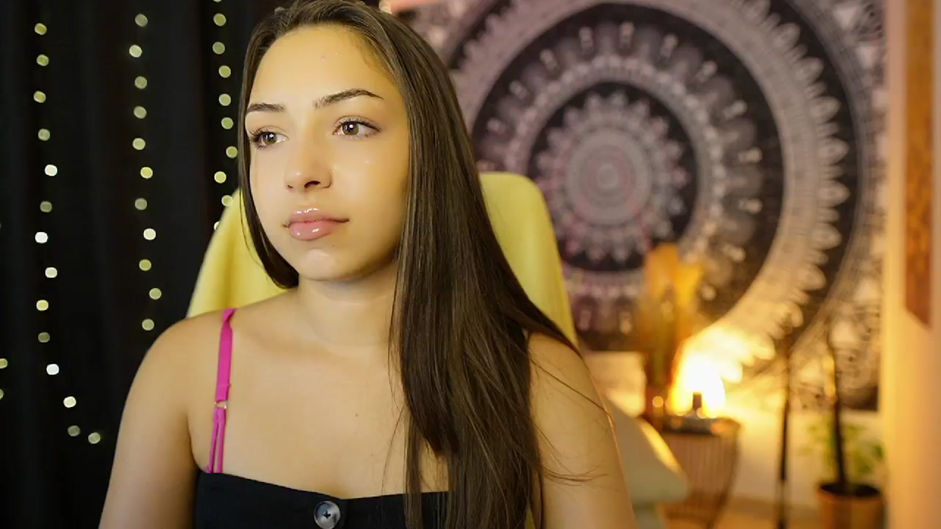 Gallery image thumbnail from Briar__Rose's myfreecams stream on, 07/22/2024, 18:02 image 5 of 20