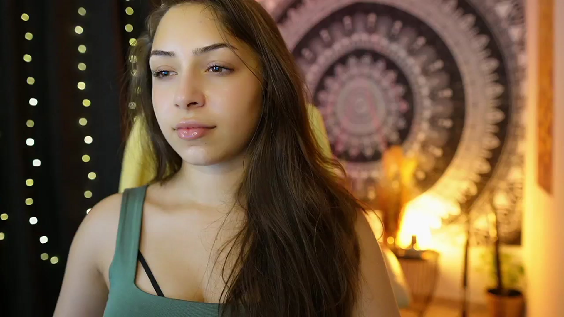 Gallery image thumbnail from Briar__Rose's myfreecams stream on, 07/23/2024, 14:35 image 18 of 20