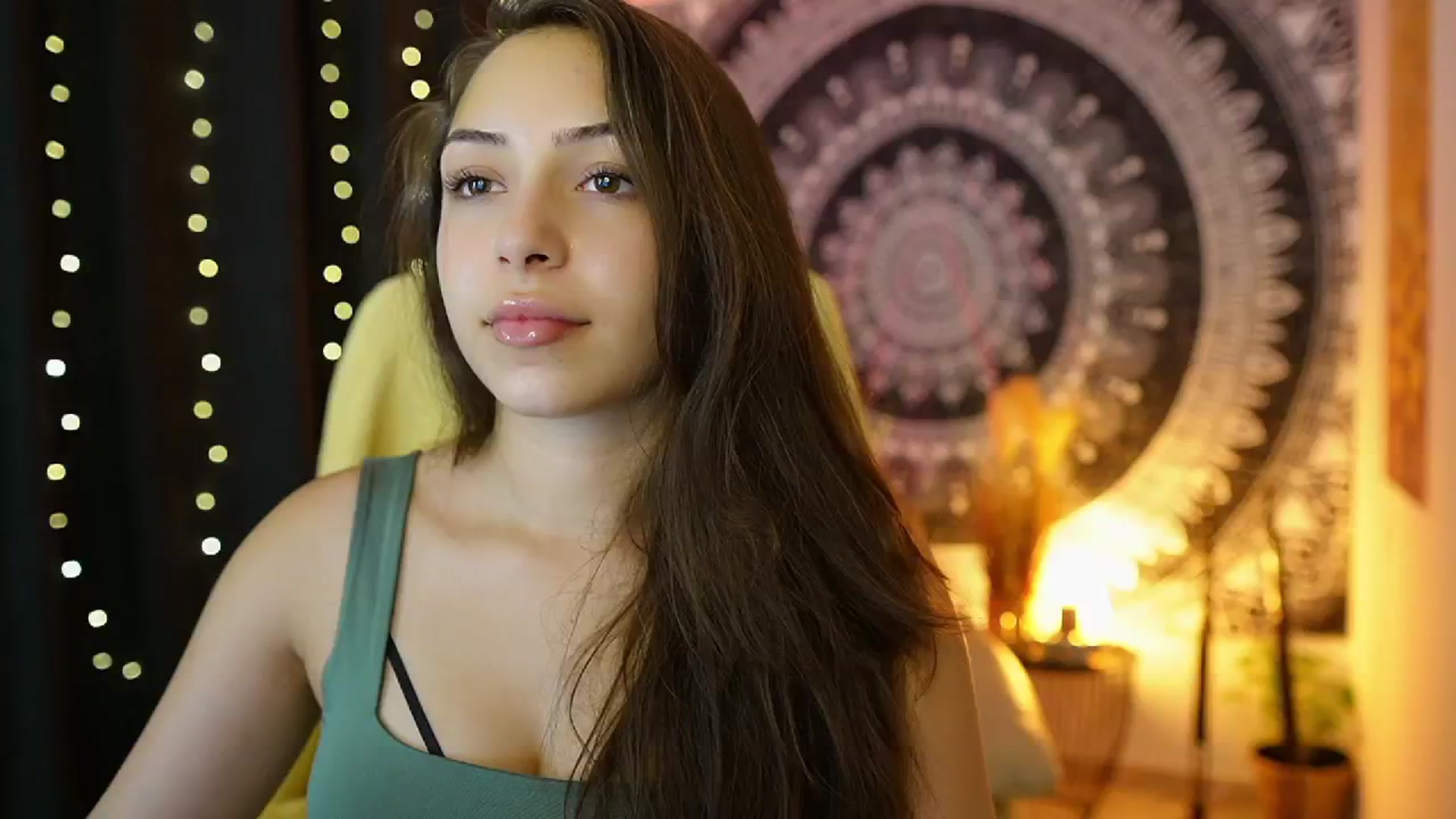 Gallery image thumbnail from Briar__Rose's myfreecams stream on, 07/23/2024, 14:35 image 14 of 20