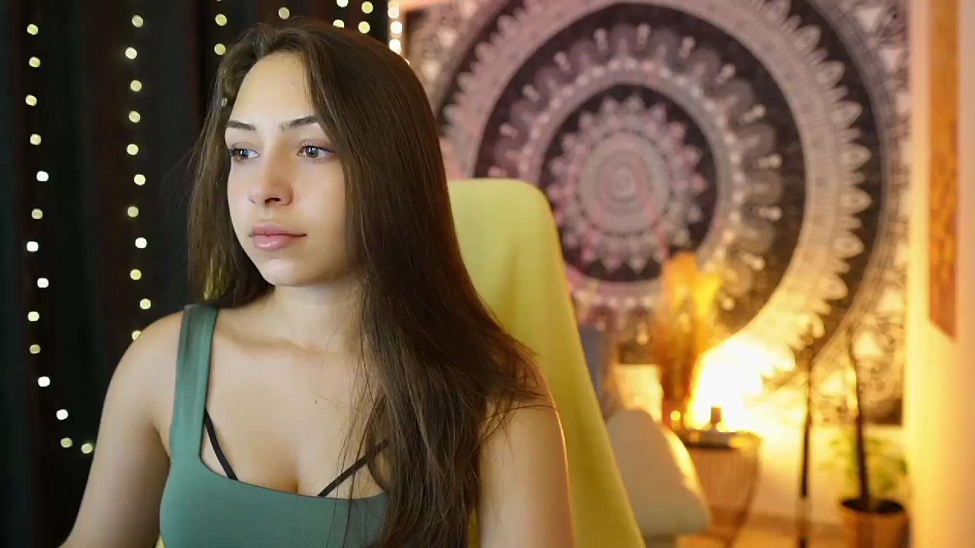 Gallery image thumbnail from Briar__Rose's myfreecams stream on, 07/23/2024, 15:44 image 19 of 20