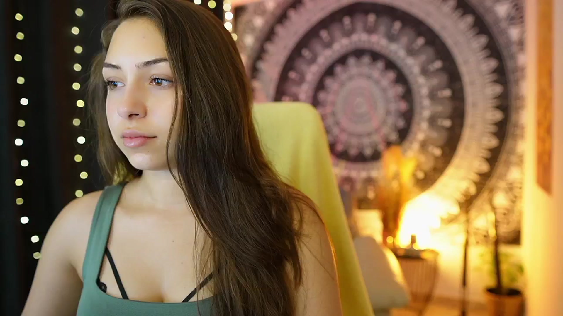 Gallery image thumbnail from Briar__Rose's myfreecams stream on, 07/23/2024, 16:32 image 6 of 20