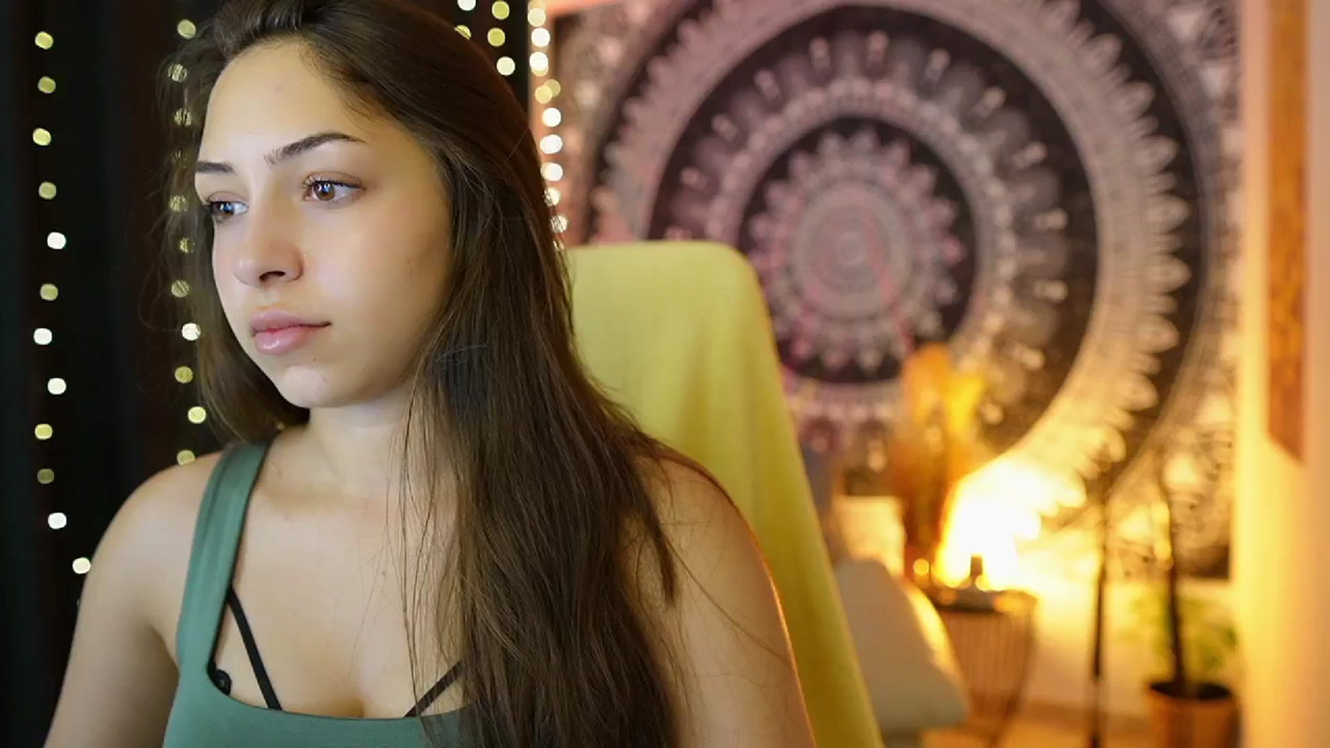 Gallery image thumbnail from Briar__Rose's myfreecams stream on, 07/23/2024, 16:32 image 7 of 20