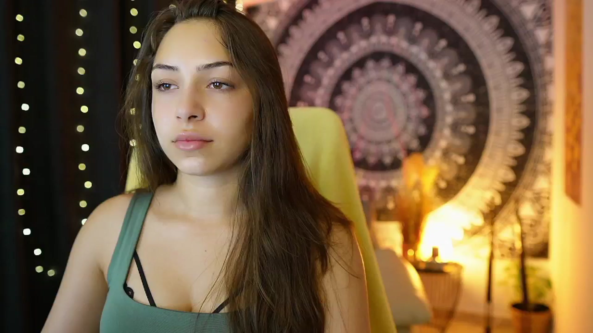 Gallery image thumbnail from Briar__Rose's myfreecams stream on, 07/23/2024, 16:32 image 14 of 20