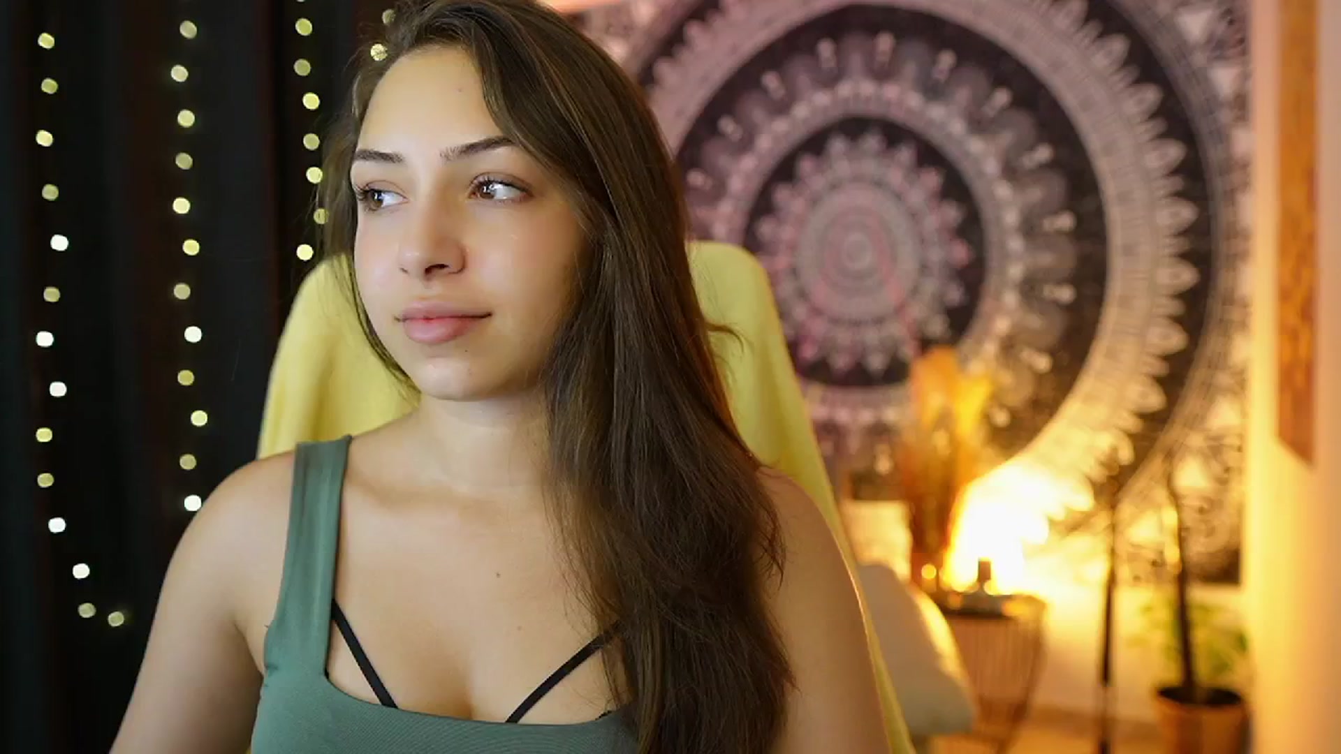 Gallery image thumbnail from Briar__Rose's myfreecams stream on, 07/23/2024, 17:54 image 7 of 20
