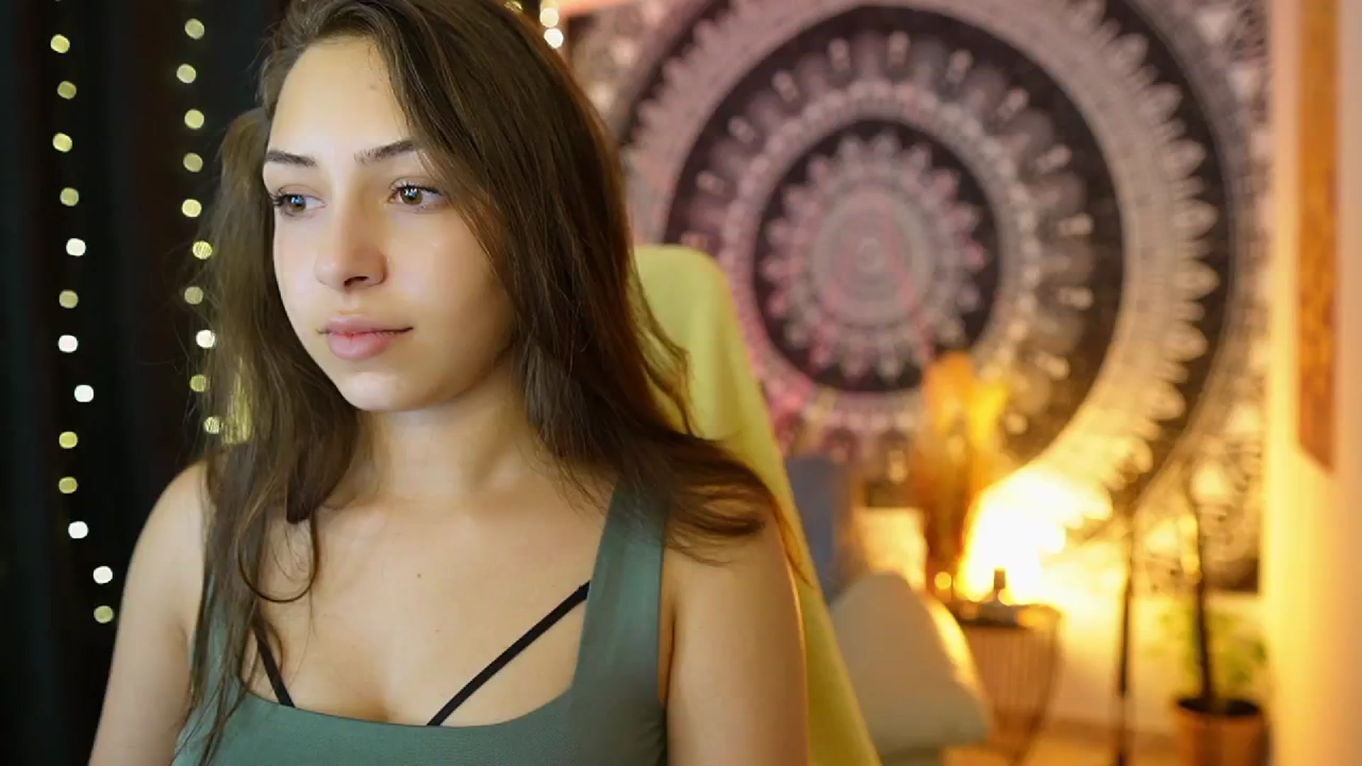 Gallery image thumbnail from Briar__Rose's myfreecams stream on, 07/23/2024, 17:54 image 10 of 20