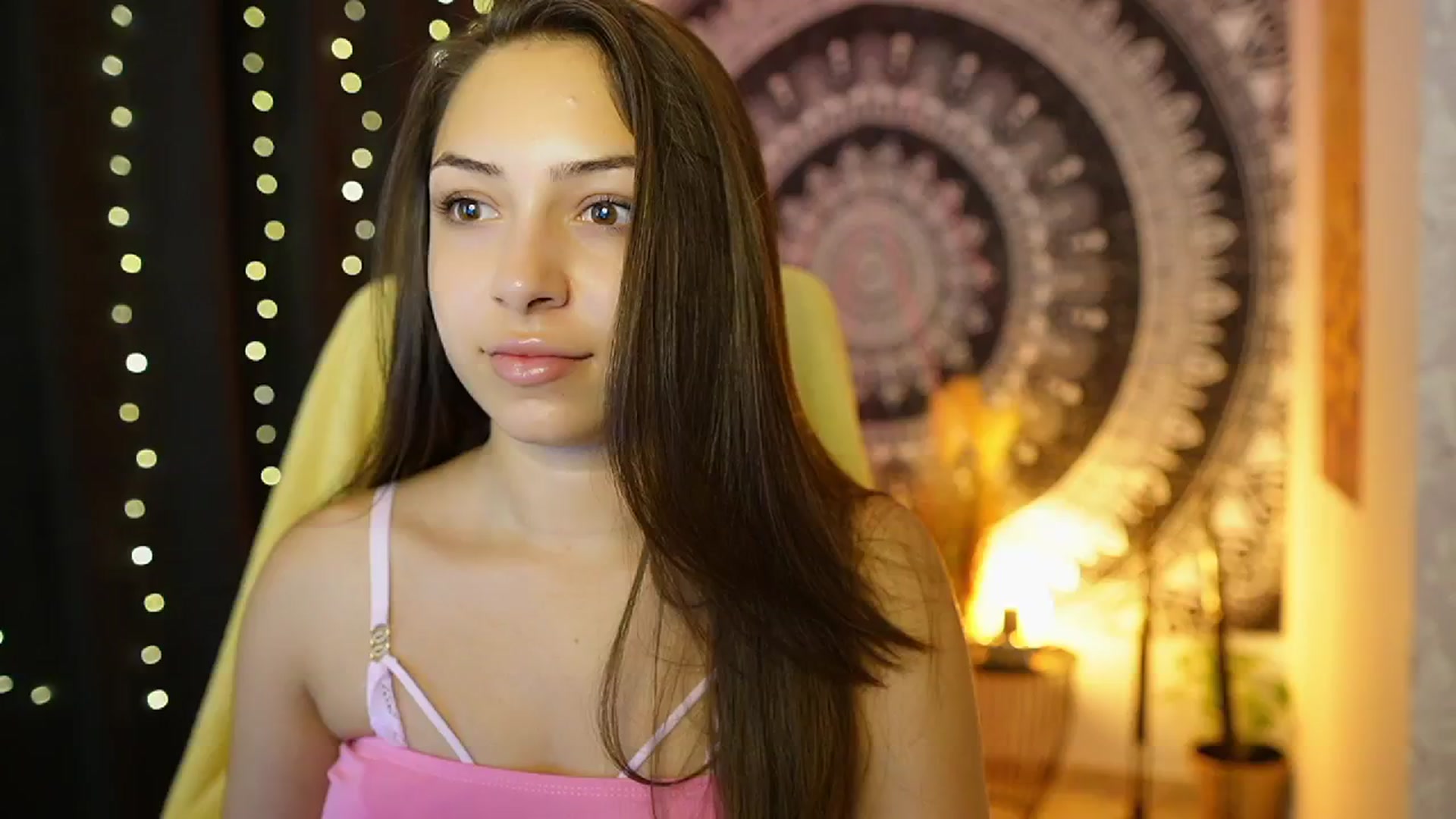 Gallery image thumbnail from Briar__Rose's myfreecams stream on, 07/24/2024, 14:50 image 16 of 20