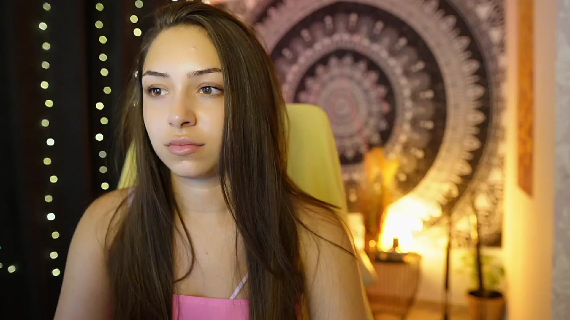Gallery image thumbnail from Briar__Rose's myfreecams stream on, 07/24/2024, 17:03 image 8 of 20