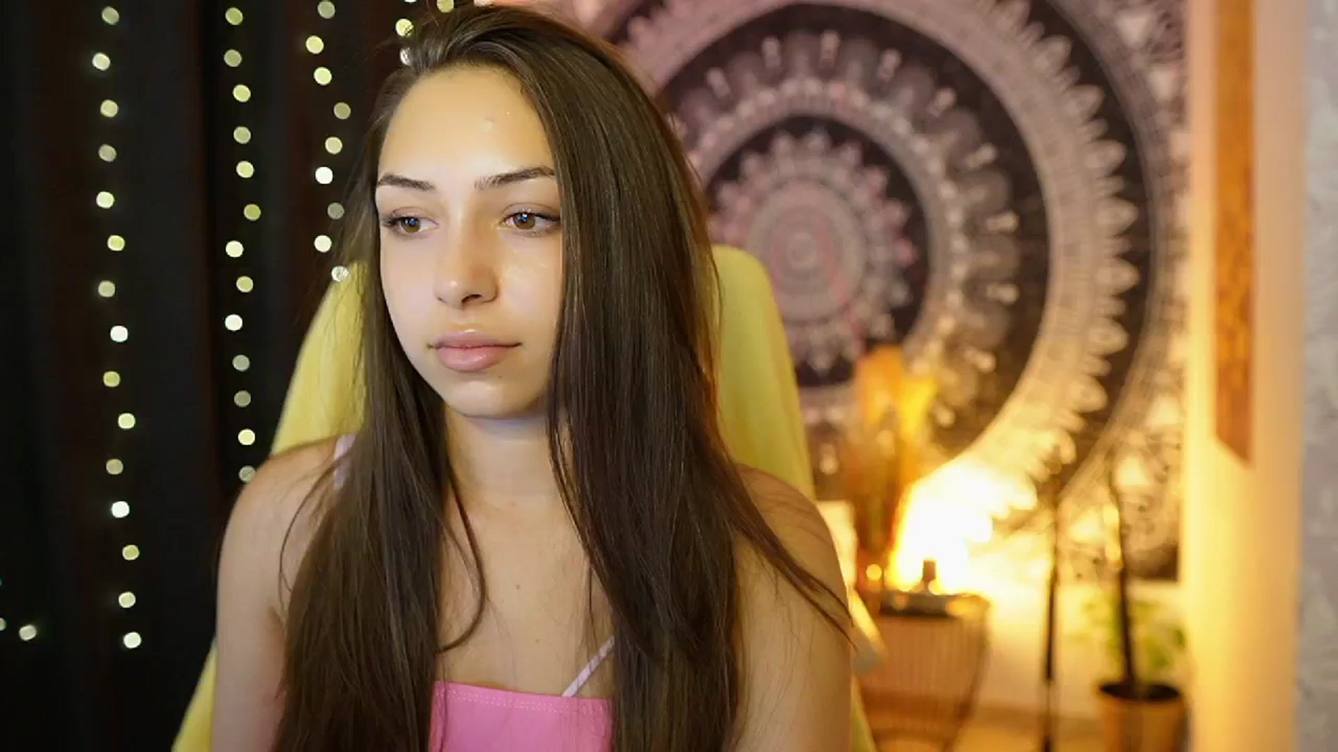 Gallery image thumbnail from Briar__Rose's myfreecams stream on, 07/24/2024, 17:03 image 12 of 20