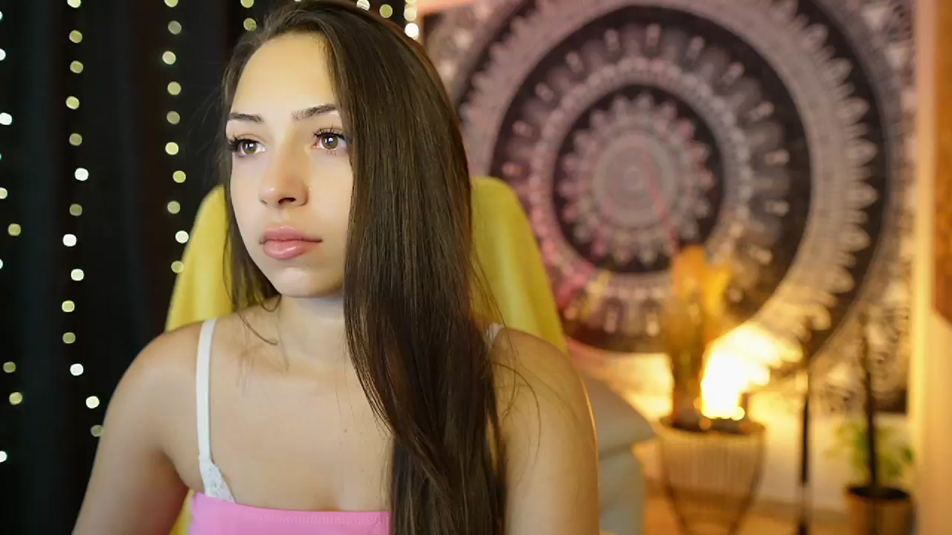 Gallery image thumbnail from Briar__Rose's myfreecams stream on, 08/05/2024, 16:43 image 6 of 20