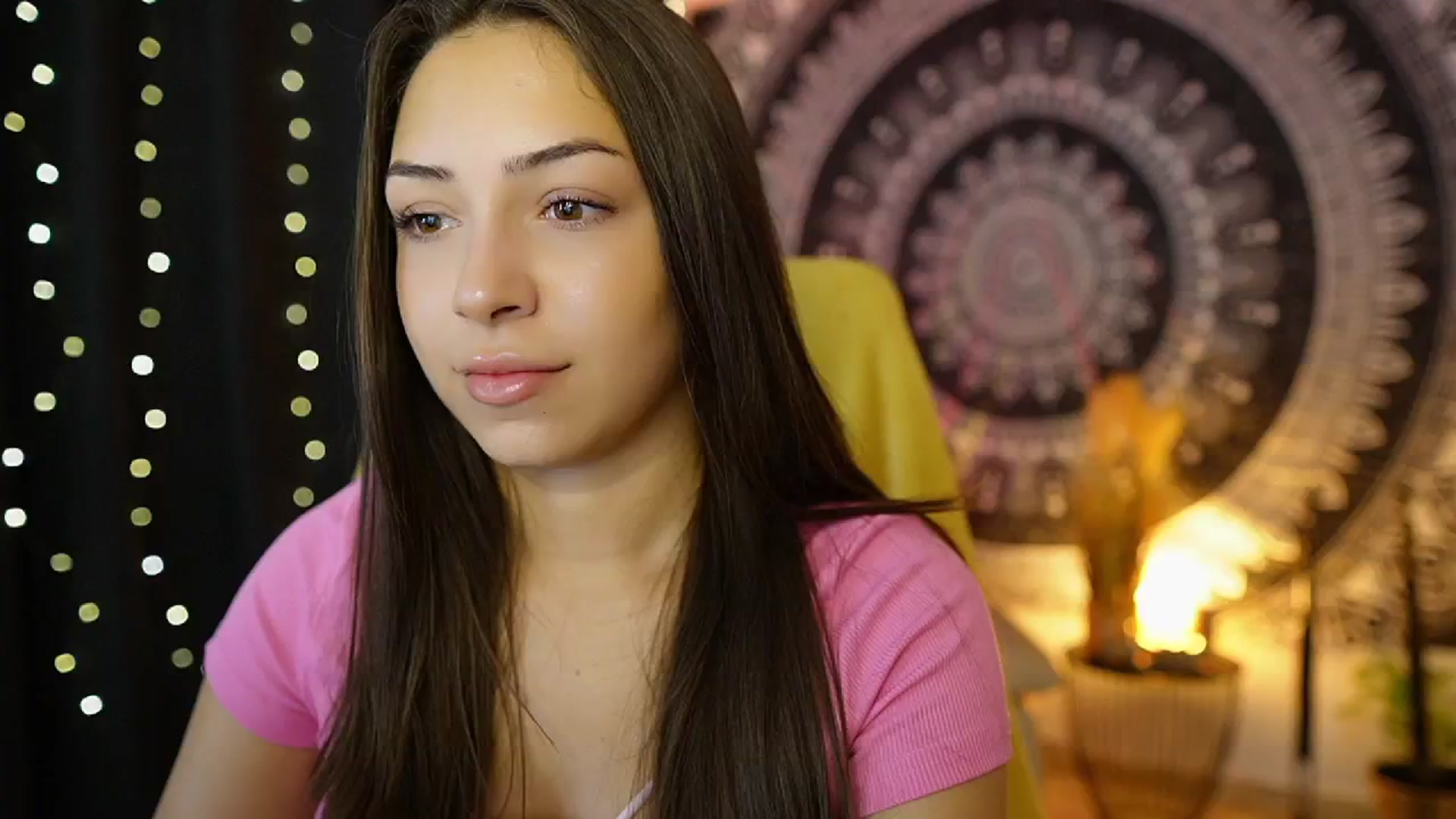 Gallery image thumbnail from Briar__Rose's myfreecams stream on, 08/06/2024, 14:17 image 4 of 20