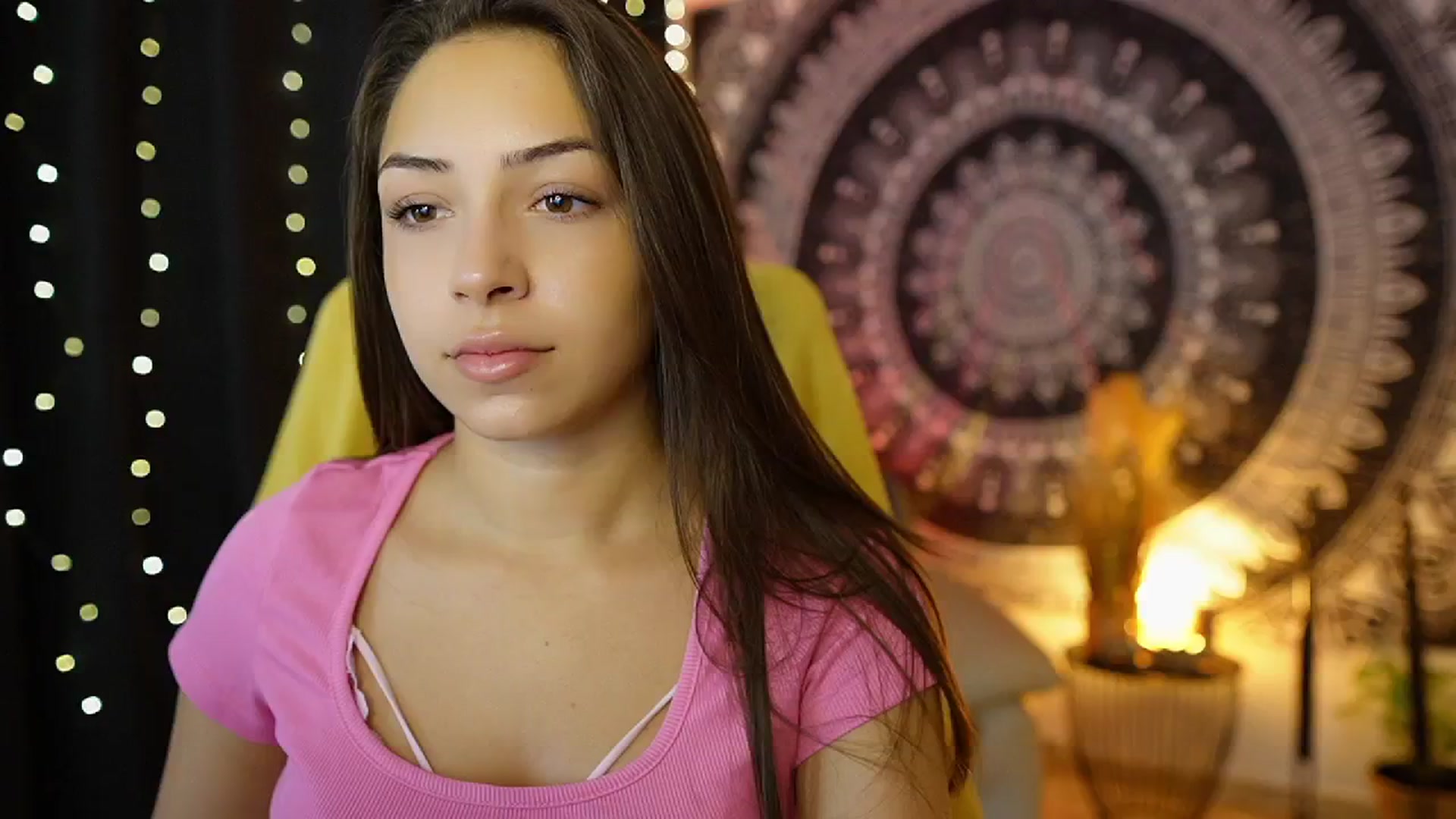 Gallery image thumbnail from Briar__Rose's myfreecams stream on, 08/06/2024, 14:17 image 20 of 20