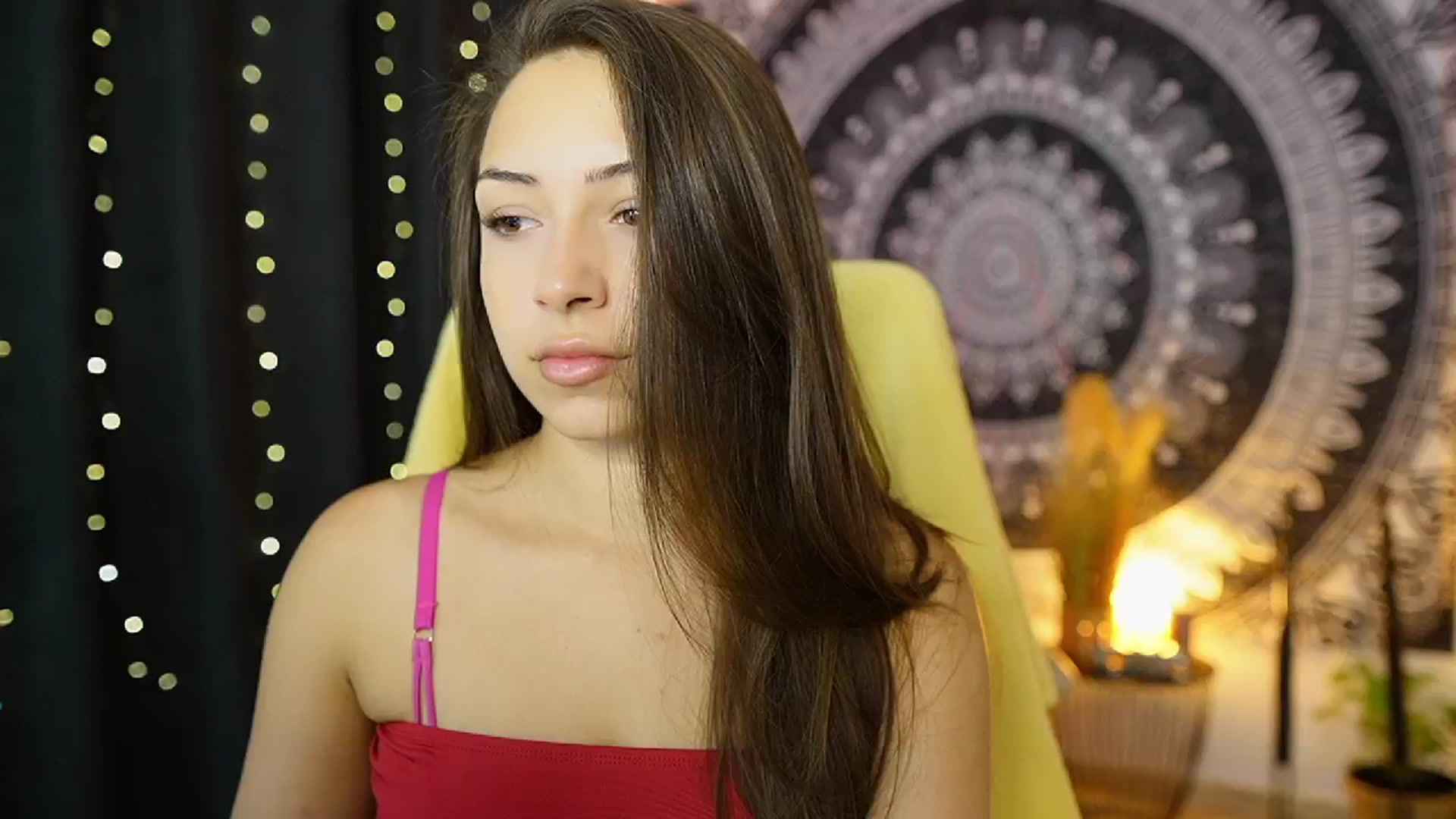 Gallery image thumbnail from Briar__Rose's myfreecams stream on, 08/09/2024, 18:37 image 4 of 20