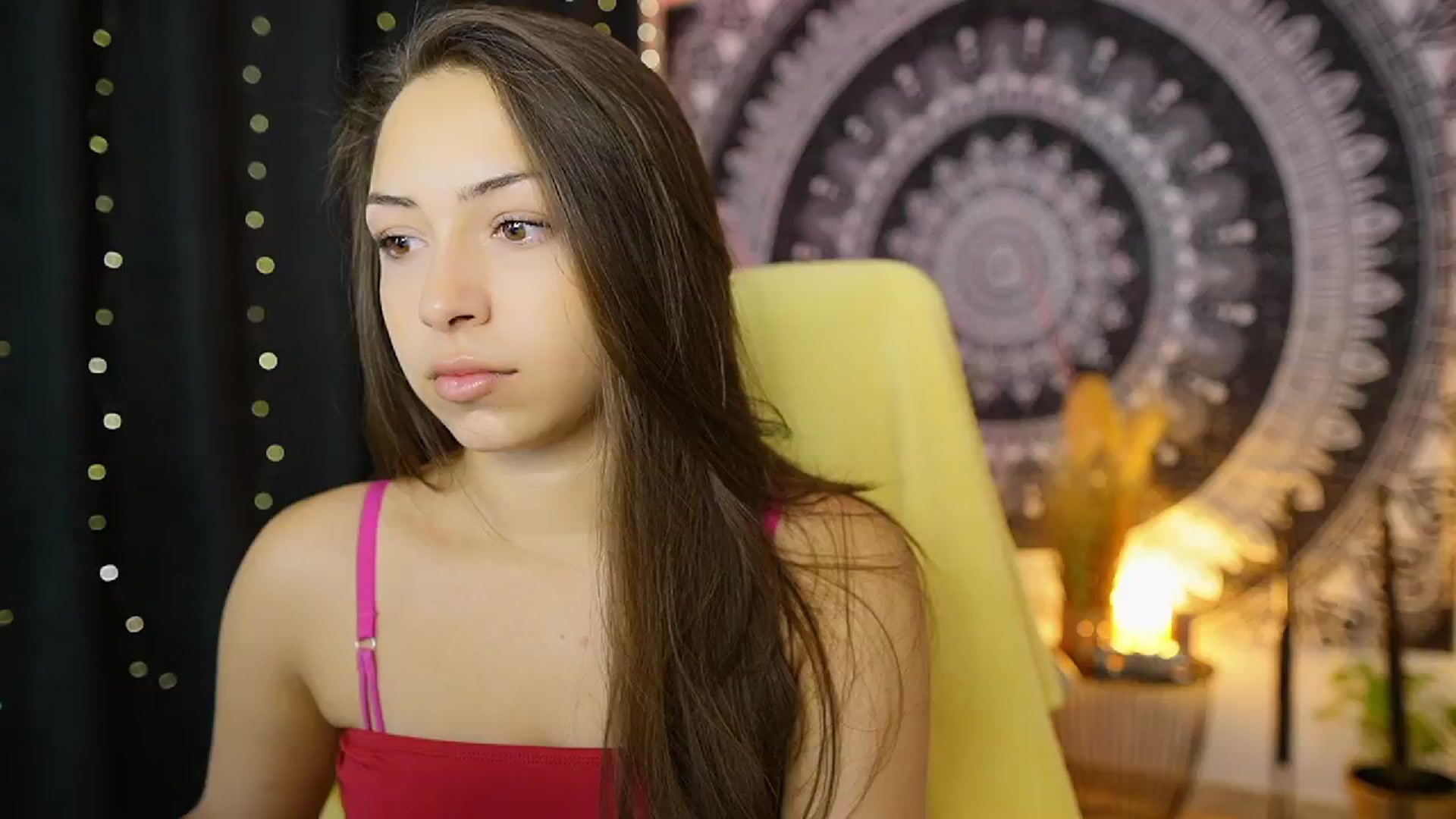 Gallery image thumbnail from Briar__Rose's myfreecams stream on, 08/09/2024, 18:37 image 5 of 20