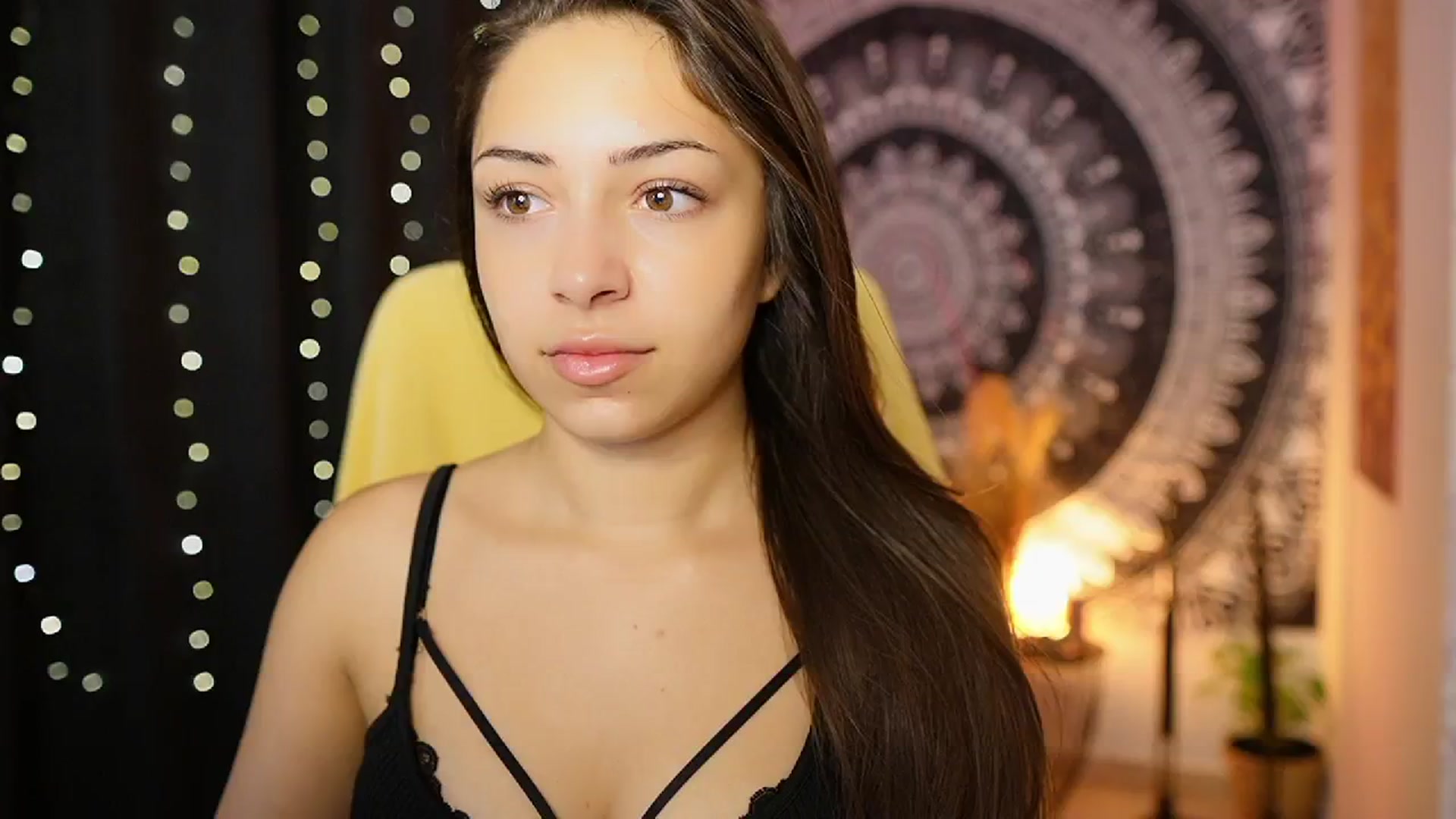 Gallery image thumbnail from Briar__Rose's myfreecams stream on, 08/12/2024, 14:11 image 11 of 20
