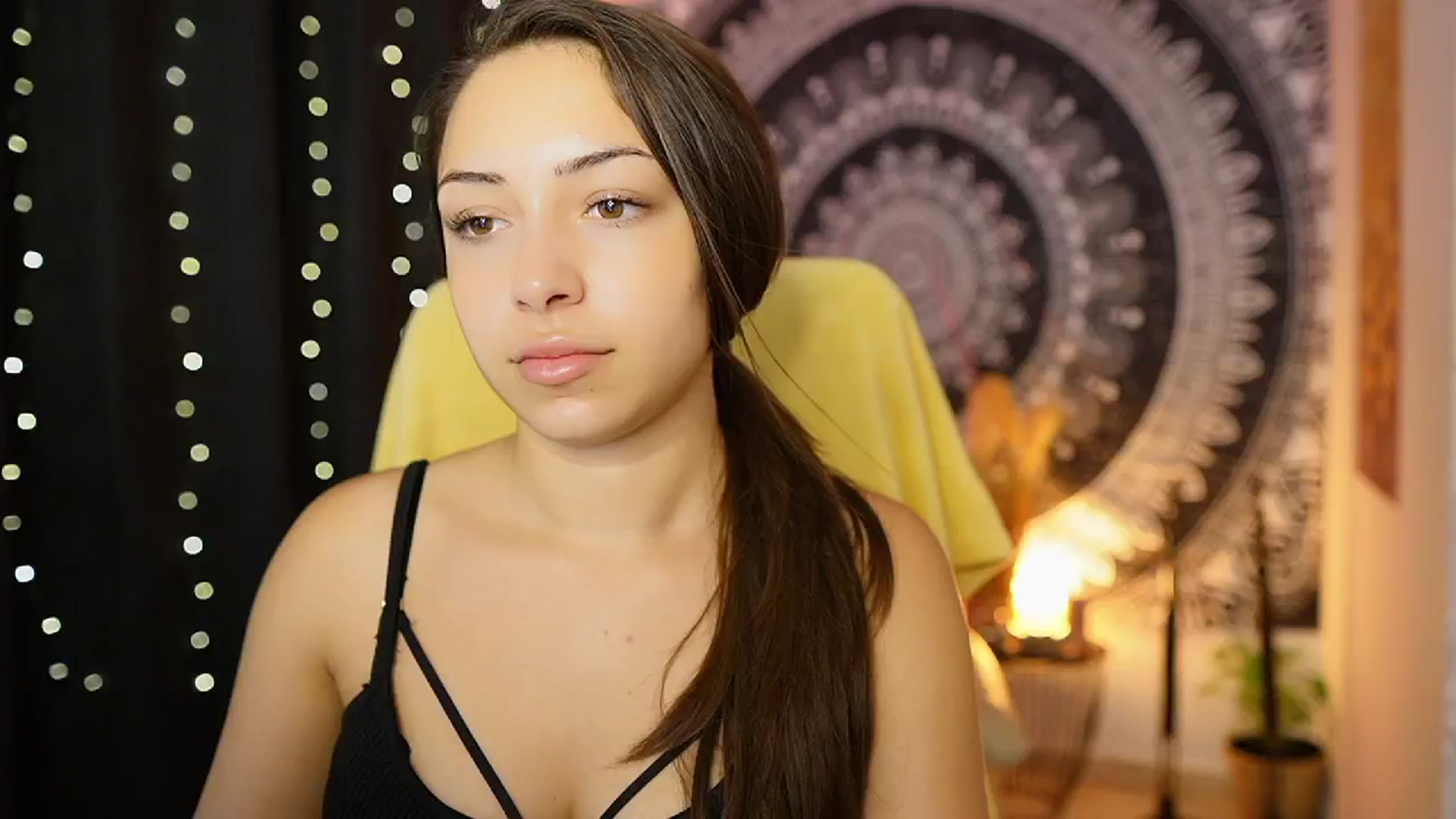 Gallery image thumbnail from Briar__Rose's myfreecams stream on, 08/12/2024, 16:28 image 18 of 20