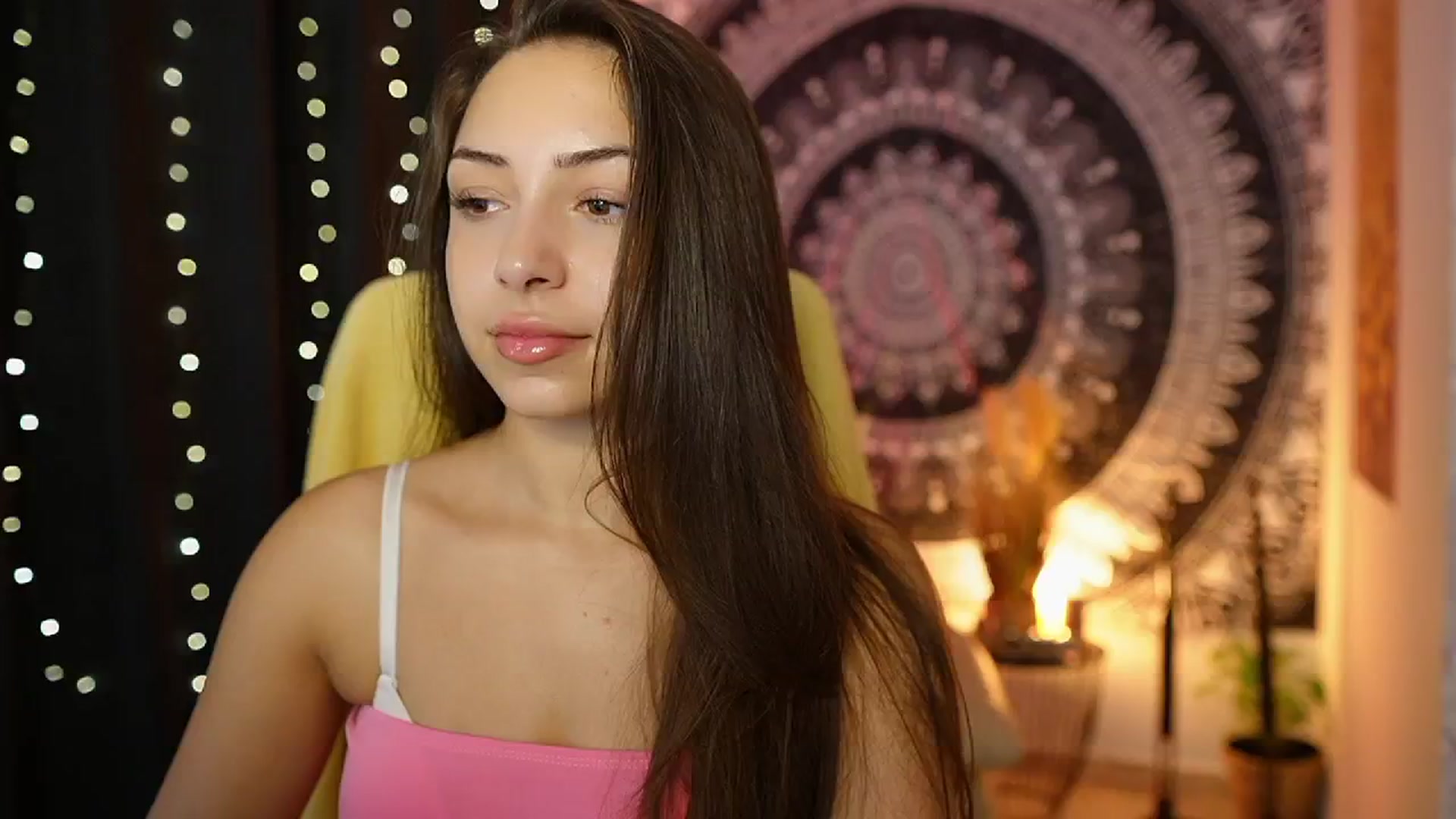 Gallery image thumbnail from Briar__Rose's myfreecams stream on, 08/13/2024, 14:00 image 18 of 20