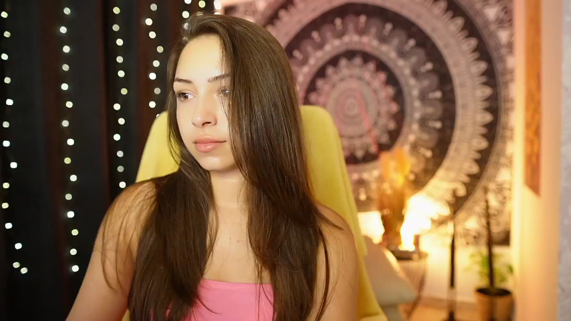 Gallery image thumbnail from Briar__Rose's myfreecams stream on, 08/13/2024, 18:10 image 17 of 20