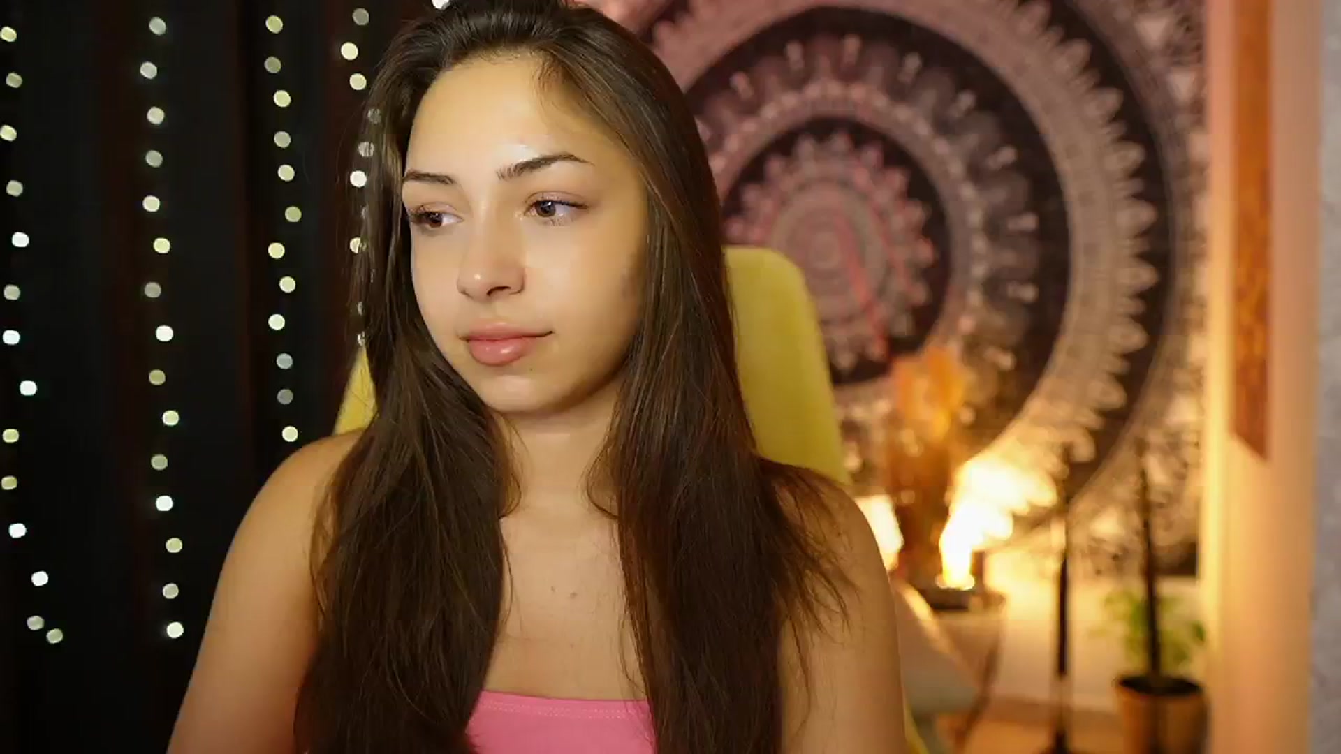 Gallery image thumbnail from Briar__Rose's myfreecams stream on, 08/13/2024, 18:10 image 7 of 20