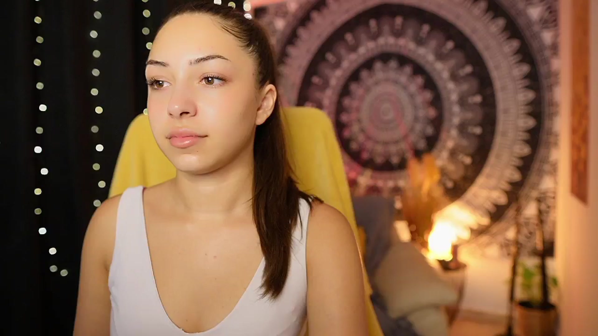 Gallery image thumbnail from Briar__Rose's myfreecams stream on, 08/15/2024, 14:58 image 16 of 20