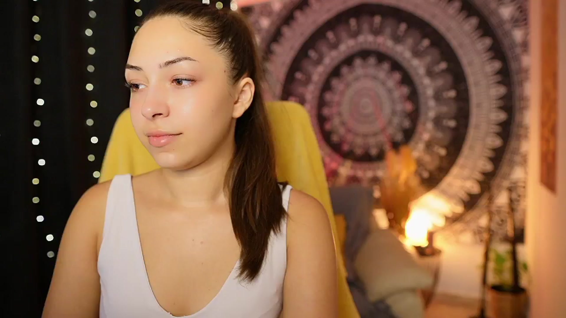 Gallery image thumbnail from Briar__Rose's myfreecams stream on, 08/15/2024, 14:58 image 15 of 20