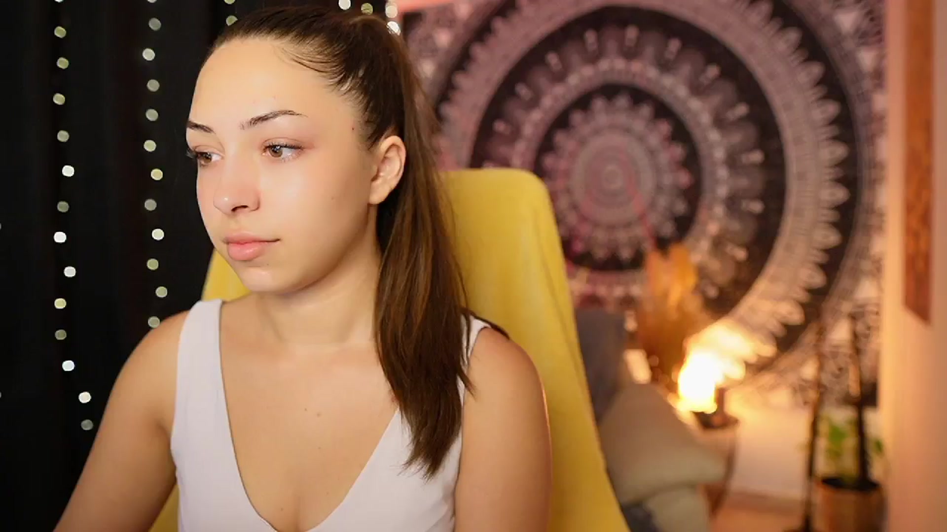 Gallery image thumbnail from Briar__Rose's myfreecams stream on, 08/15/2024, 16:30 image 5 of 20