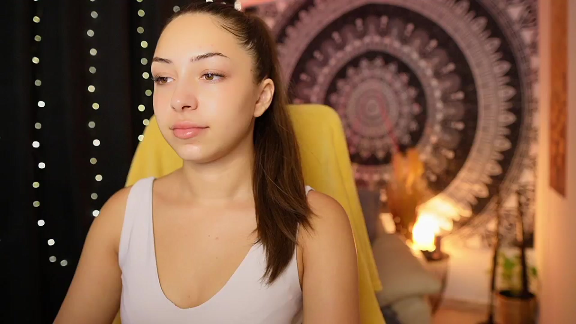 Gallery image thumbnail from Briar__Rose's myfreecams stream on, 08/15/2024, 16:30 image 8 of 20