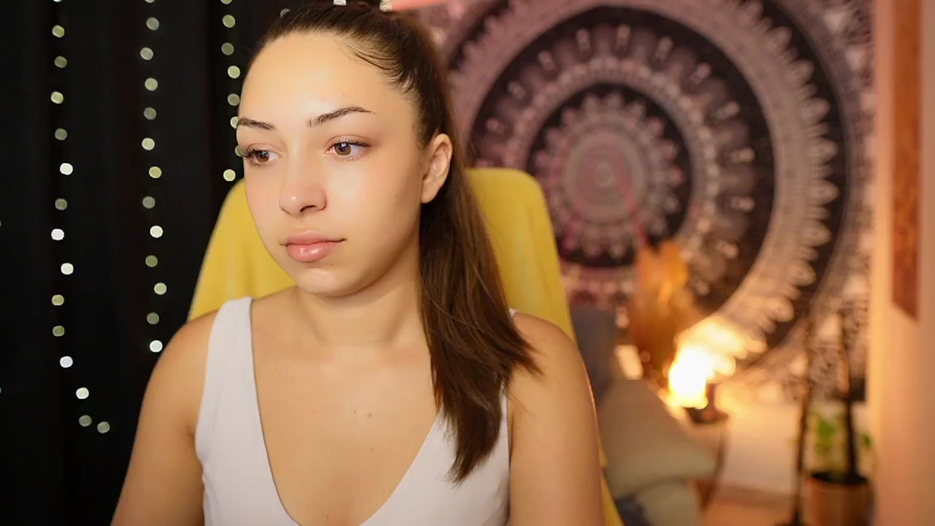 Gallery image thumbnail from Briar__Rose's myfreecams stream on, 08/15/2024, 16:30 image 11 of 20