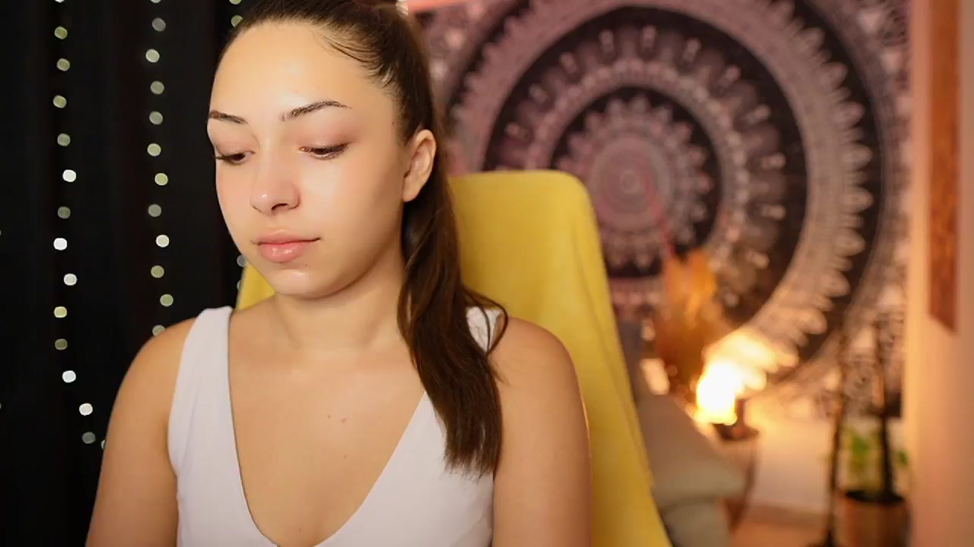 Gallery image thumbnail from Briar__Rose's myfreecams stream on, 08/15/2024, 16:49 image 3 of 20