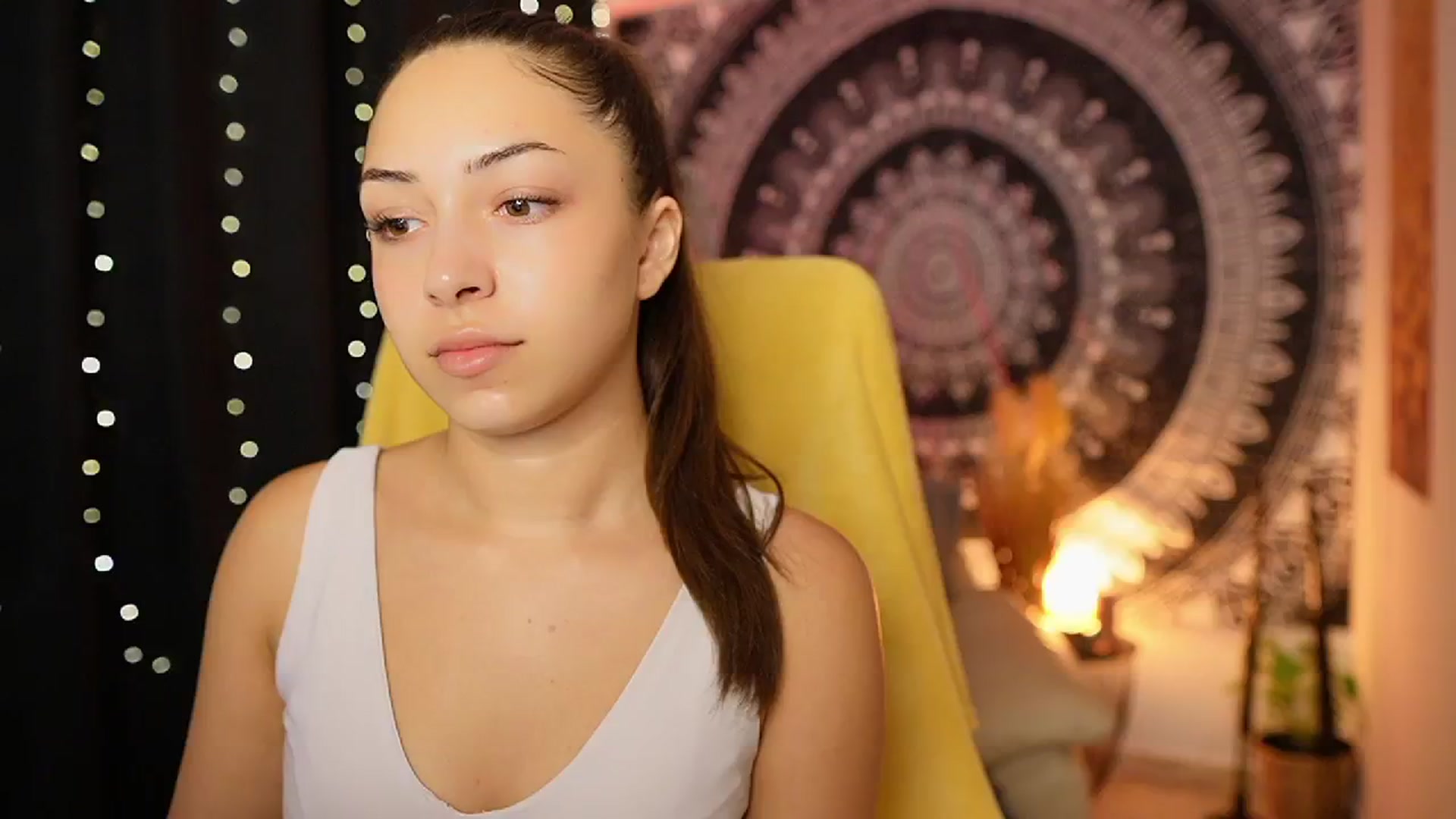 Gallery image thumbnail from Briar__Rose's myfreecams stream on, 08/15/2024, 16:49 image 1 of 20