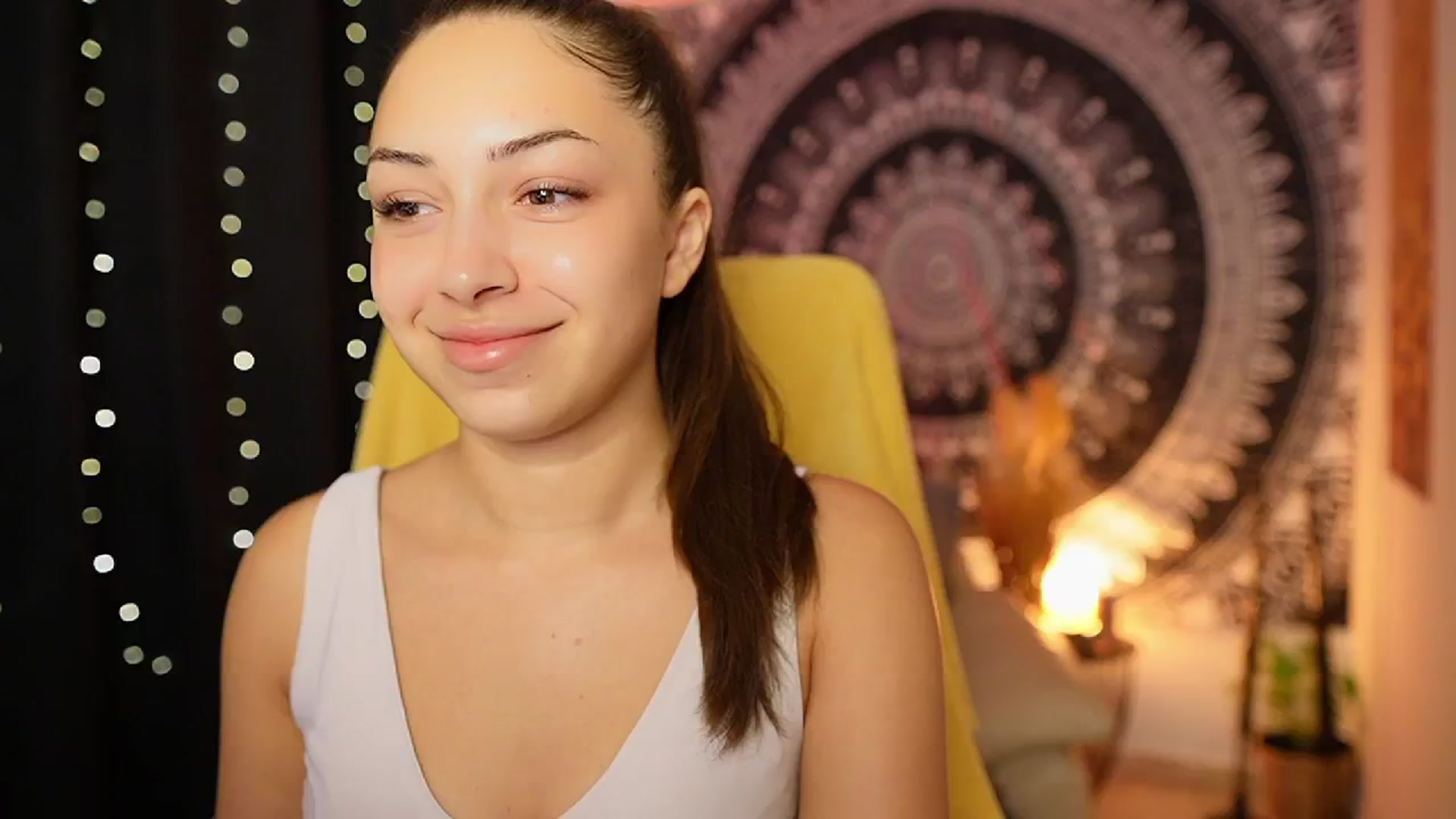 Gallery image thumbnail from Briar__Rose's myfreecams stream on, 08/15/2024, 16:49 image 15 of 20