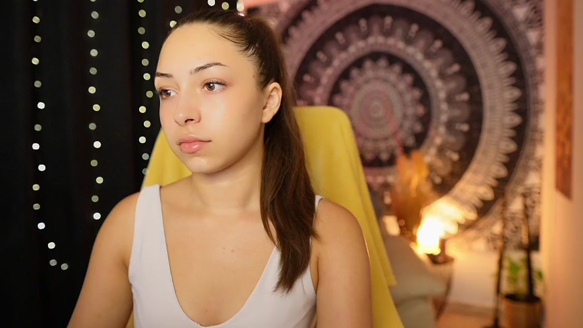 Gallery image thumbnail from Briar__Rose's myfreecams stream on, 08/15/2024, 18:05 image 19 of 20