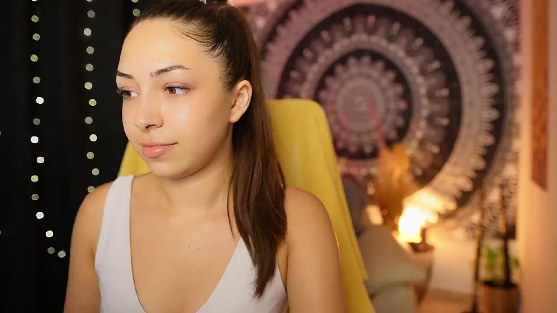 Gallery image thumbnail from Briar__Rose's myfreecams stream on, 08/15/2024, 18:05 image 2 of 20