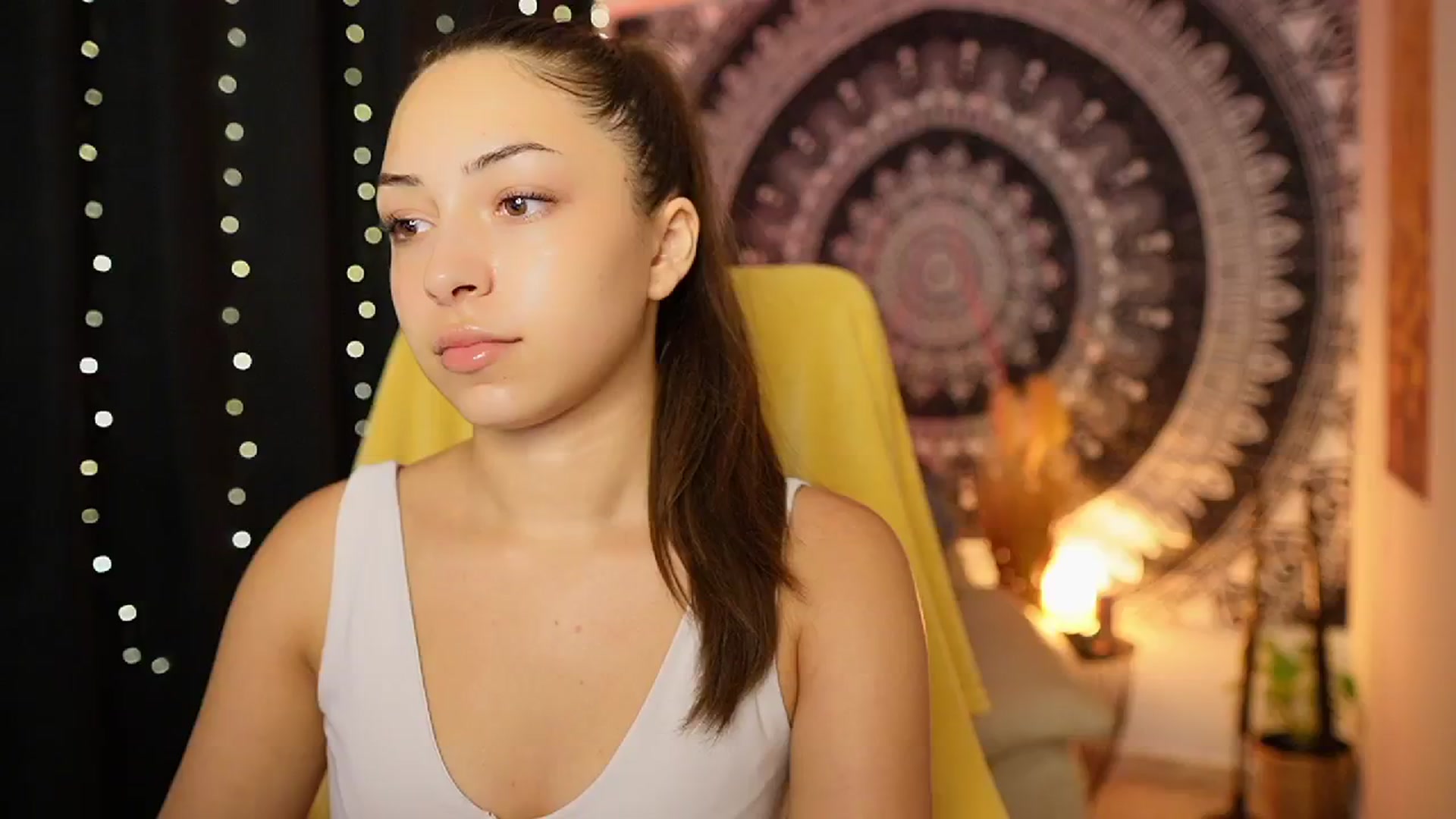 Gallery image thumbnail from Briar__Rose's myfreecams stream on, 08/15/2024, 18:05 image 18 of 20