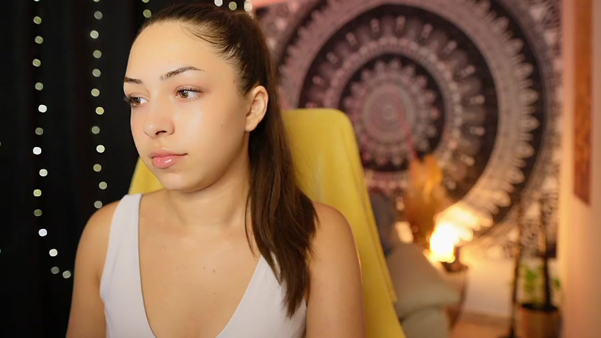 Gallery image thumbnail from Briar__Rose's myfreecams stream on, 08/15/2024, 18:05 image 12 of 20