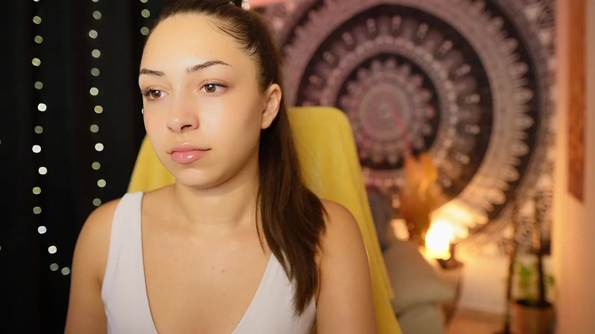 Gallery image thumbnail from Briar__Rose's myfreecams stream on, 08/15/2024, 18:05 image 13 of 20