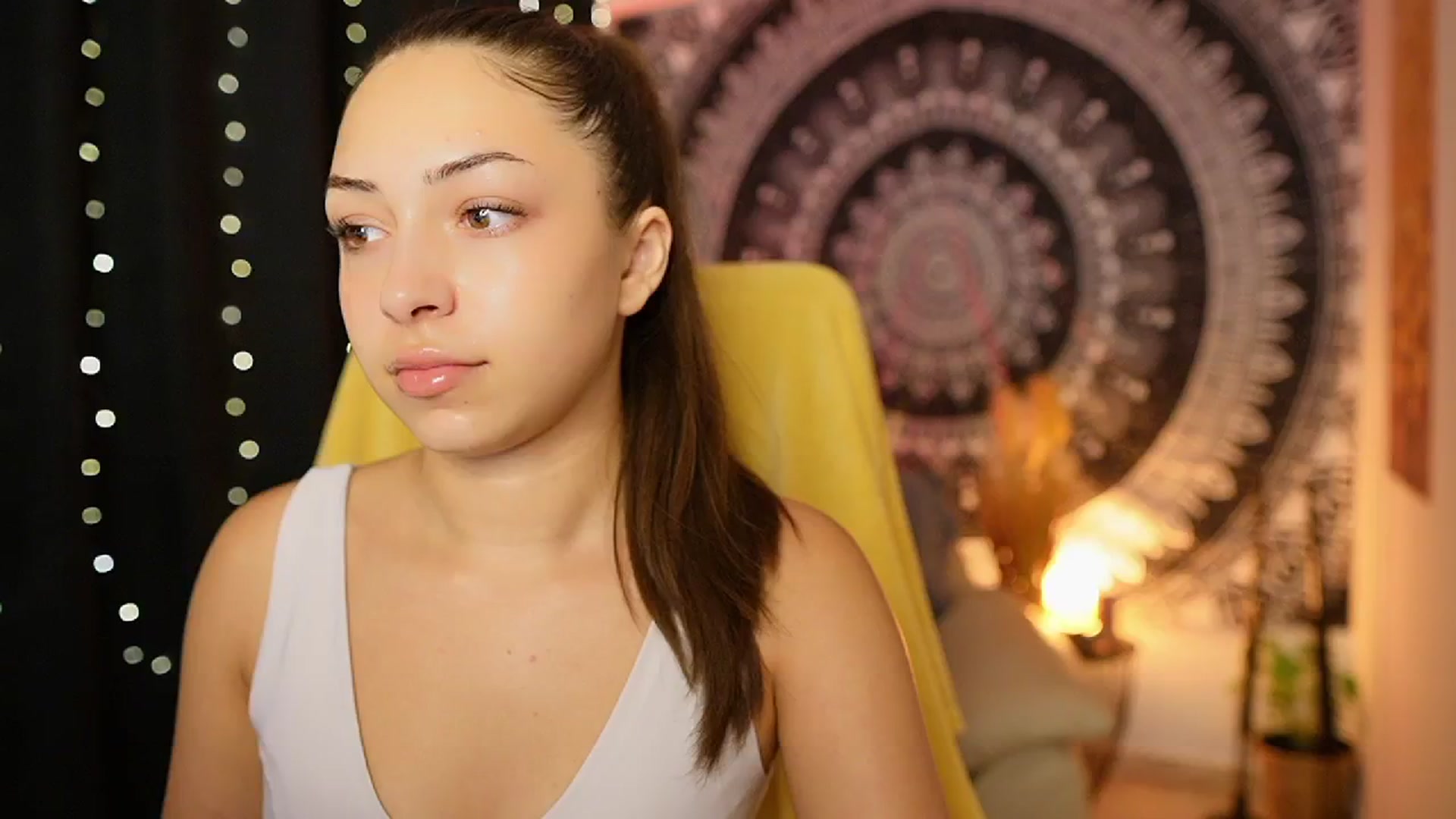 Gallery image thumbnail from Briar__Rose's myfreecams stream on, 08/15/2024, 18:05 image 15 of 20