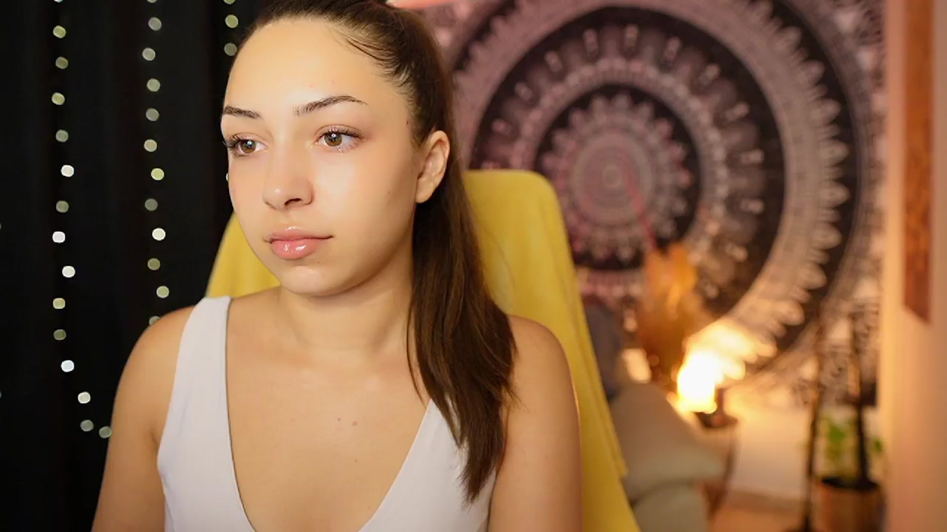 Gallery image thumbnail from Briar__Rose's myfreecams stream on, 08/15/2024, 18:05 image 9 of 20