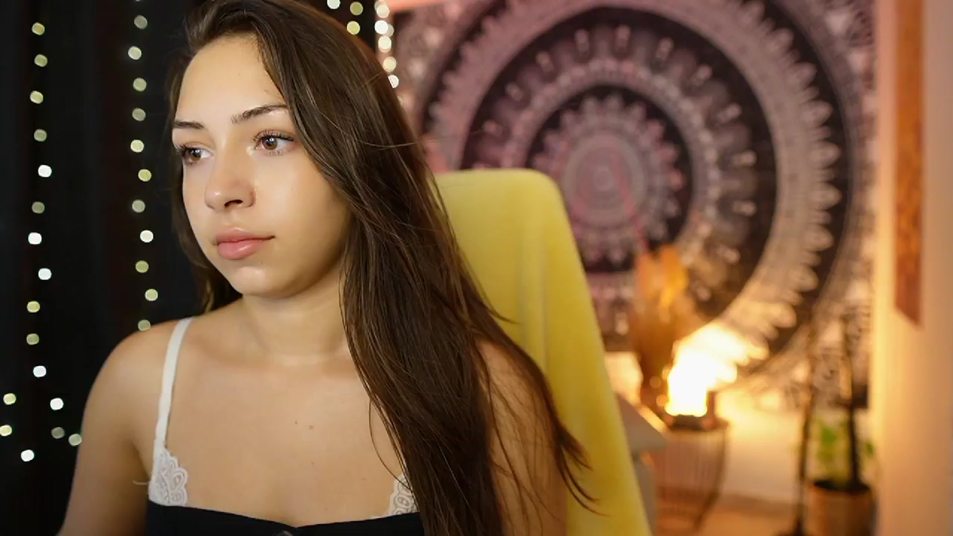 Gallery image thumbnail from Briar__Rose's myfreecams stream on, 08/16/2024, 16:12 image 17 of 20