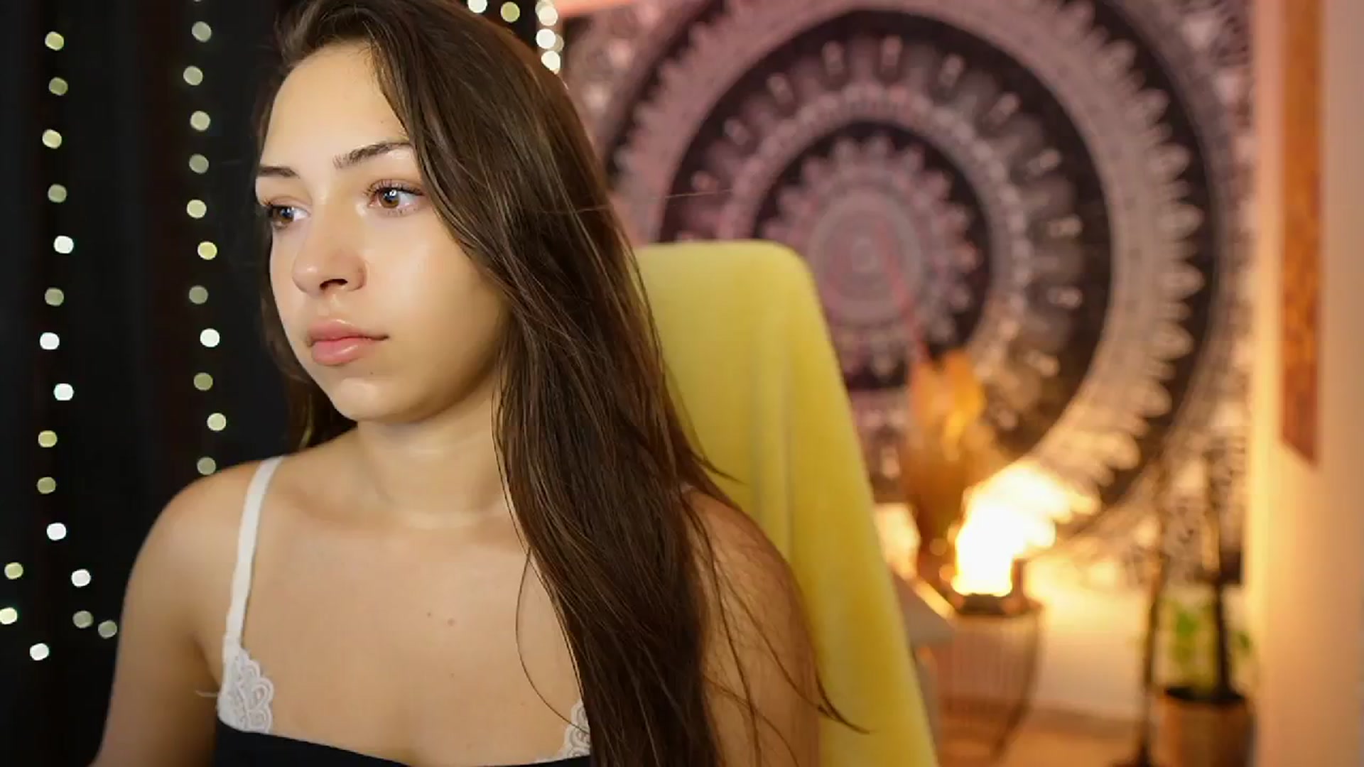 Gallery image thumbnail from Briar__Rose's myfreecams stream on, 08/16/2024, 16:12 image 18 of 20