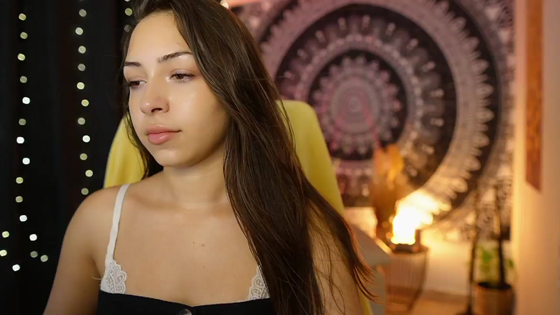 Gallery image thumbnail from Briar__Rose's myfreecams stream on, 08/16/2024, 16:12 image 16 of 20