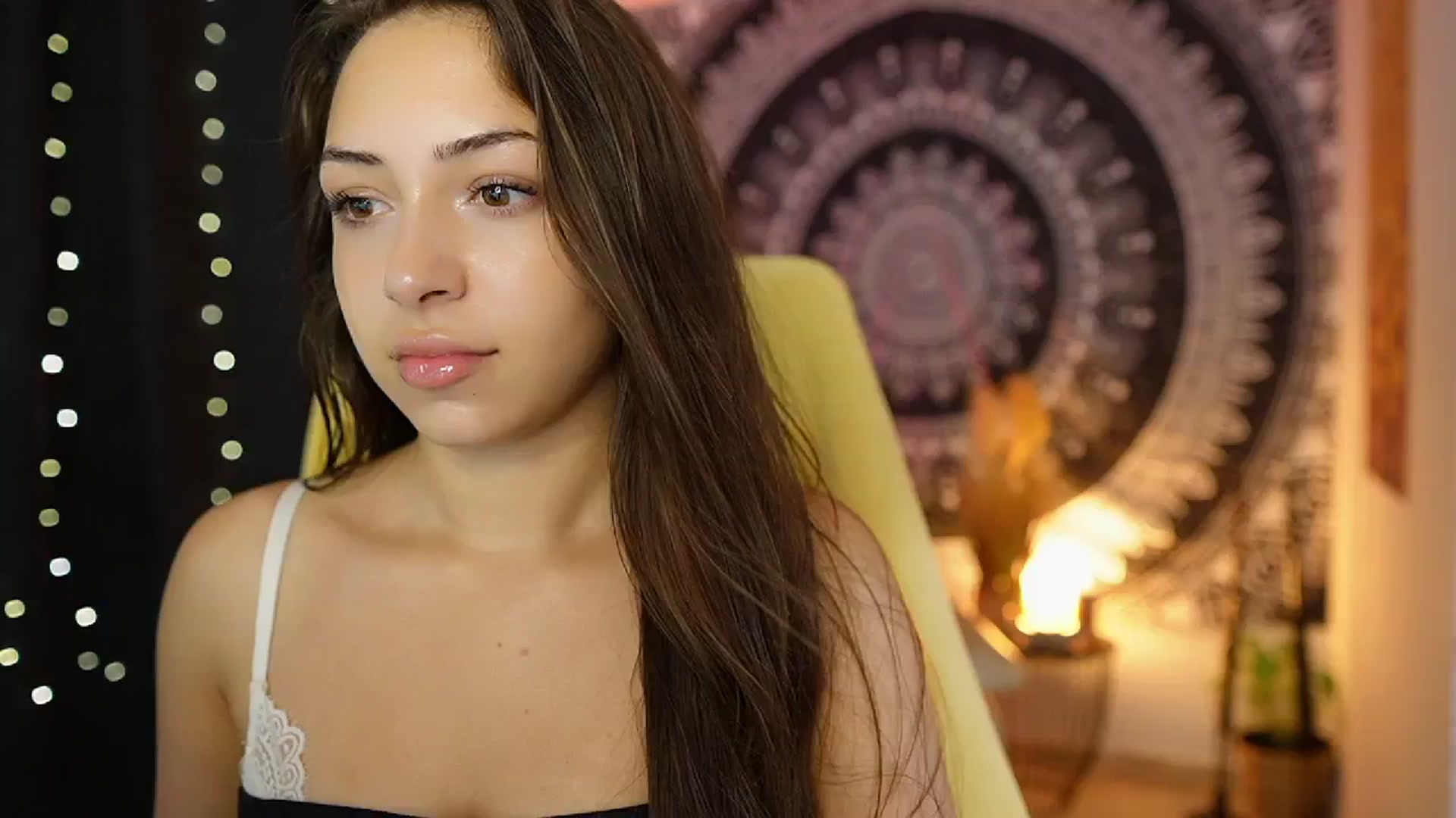 Gallery image thumbnail from Briar__Rose's myfreecams stream on, 08/16/2024, 18:11 image 20 of 20